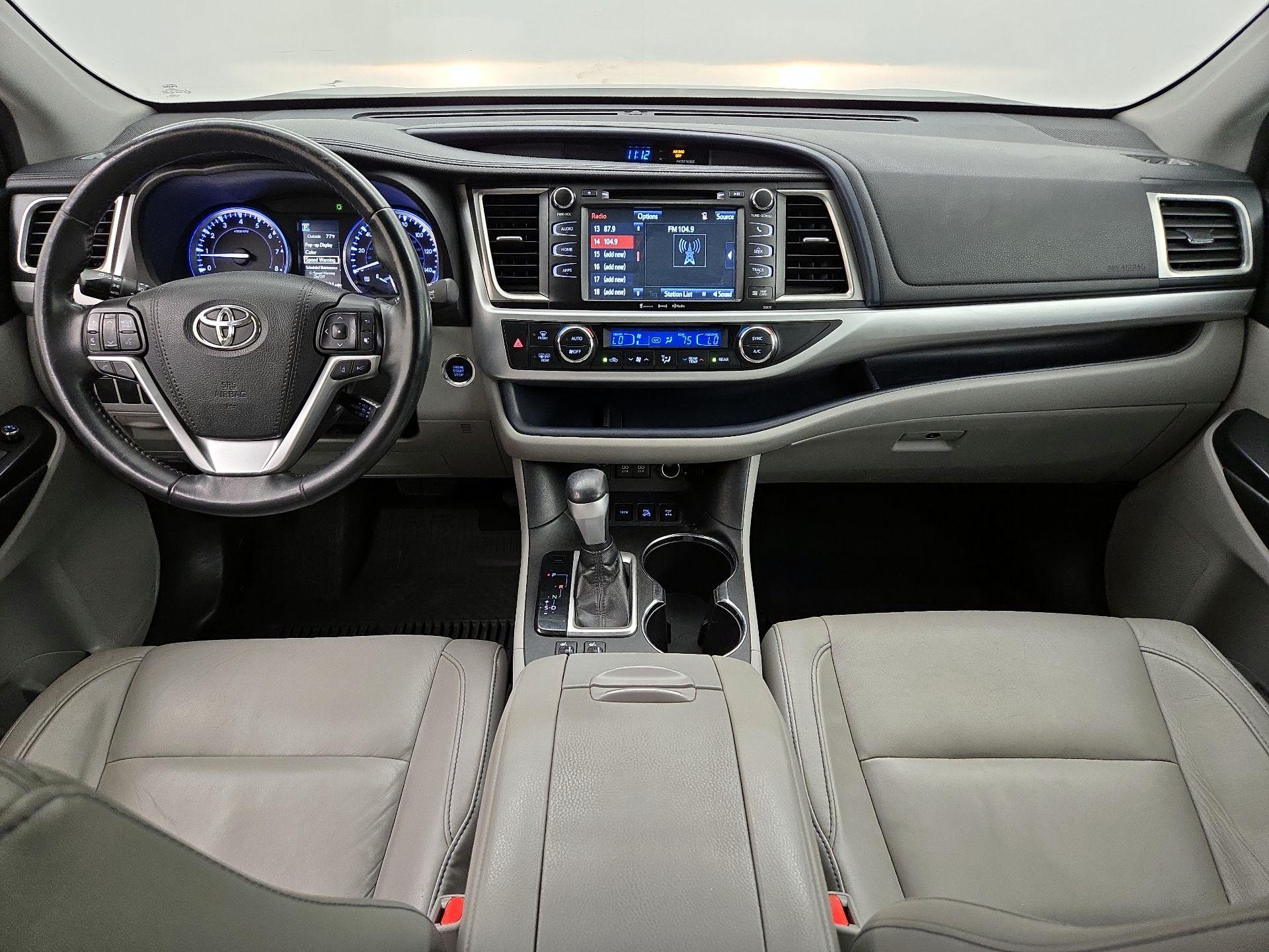 Thumbnail: 2018 Toyota Highlander - 9