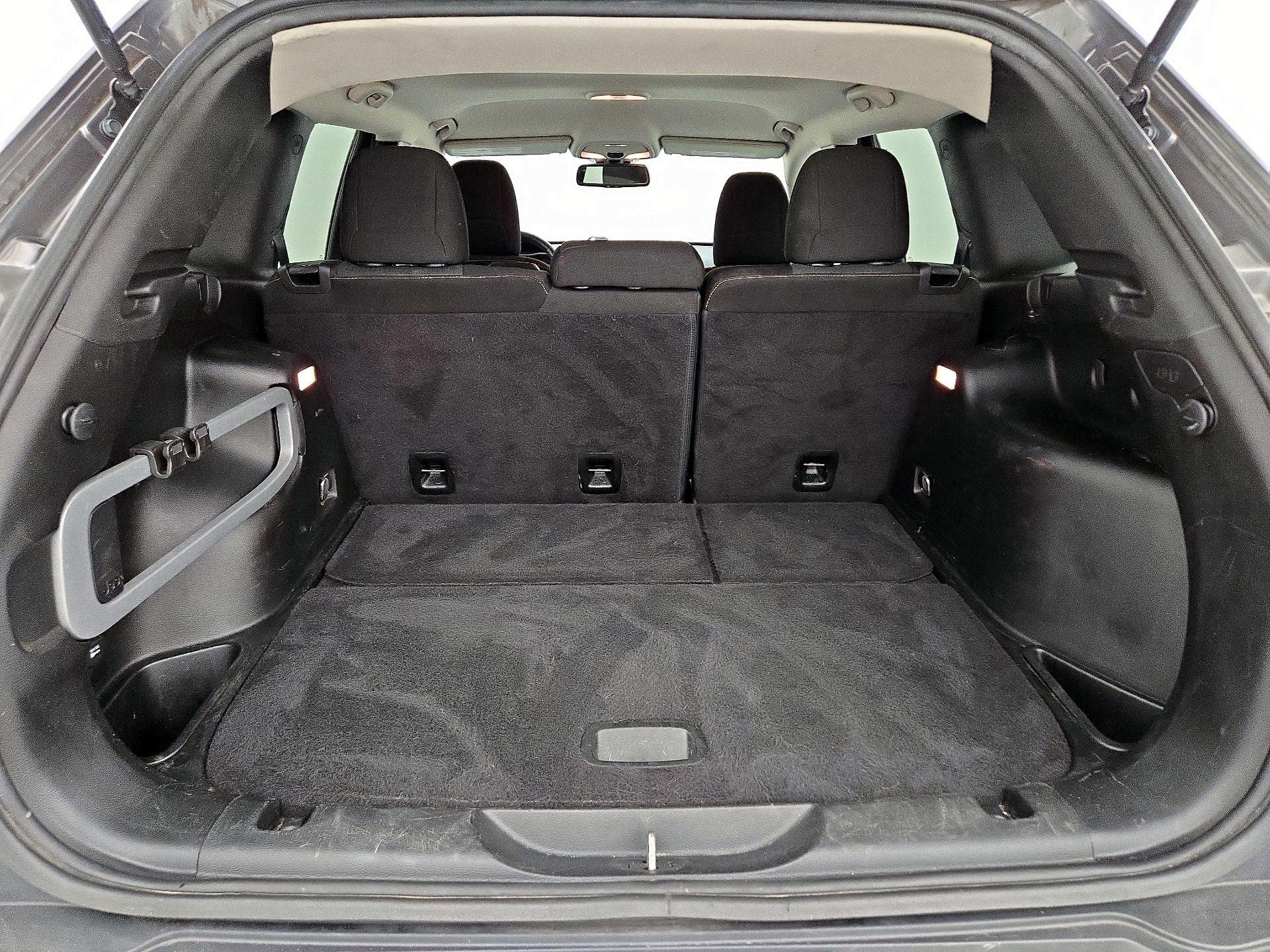Thumbnail: 2016 Jeep Cherokee - 20