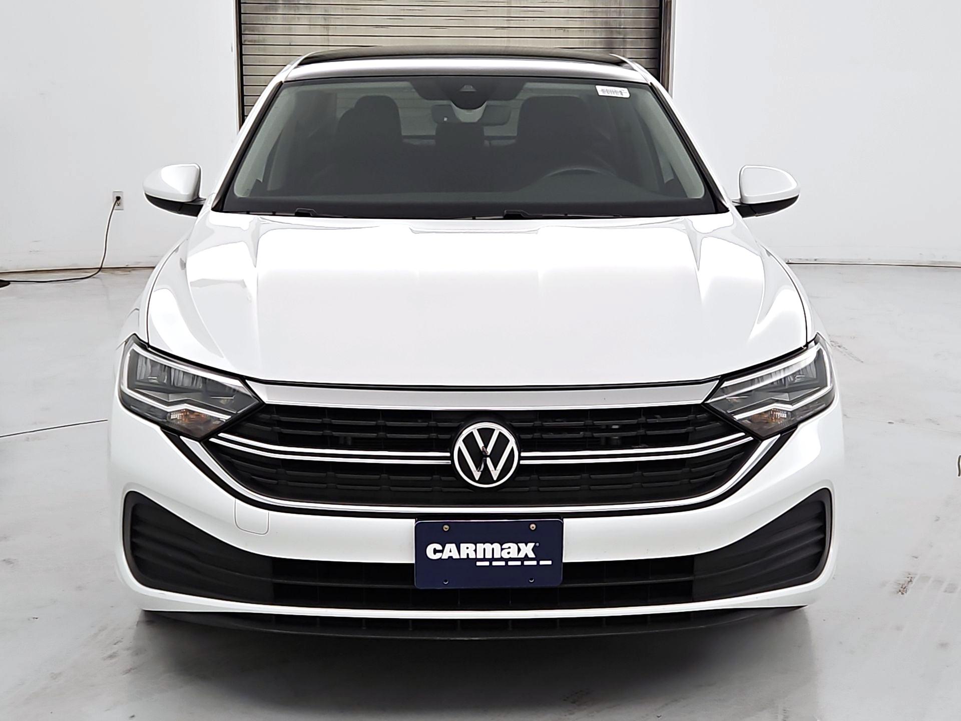 Thumbnail: 2024 Volkswagen Jetta - 2
