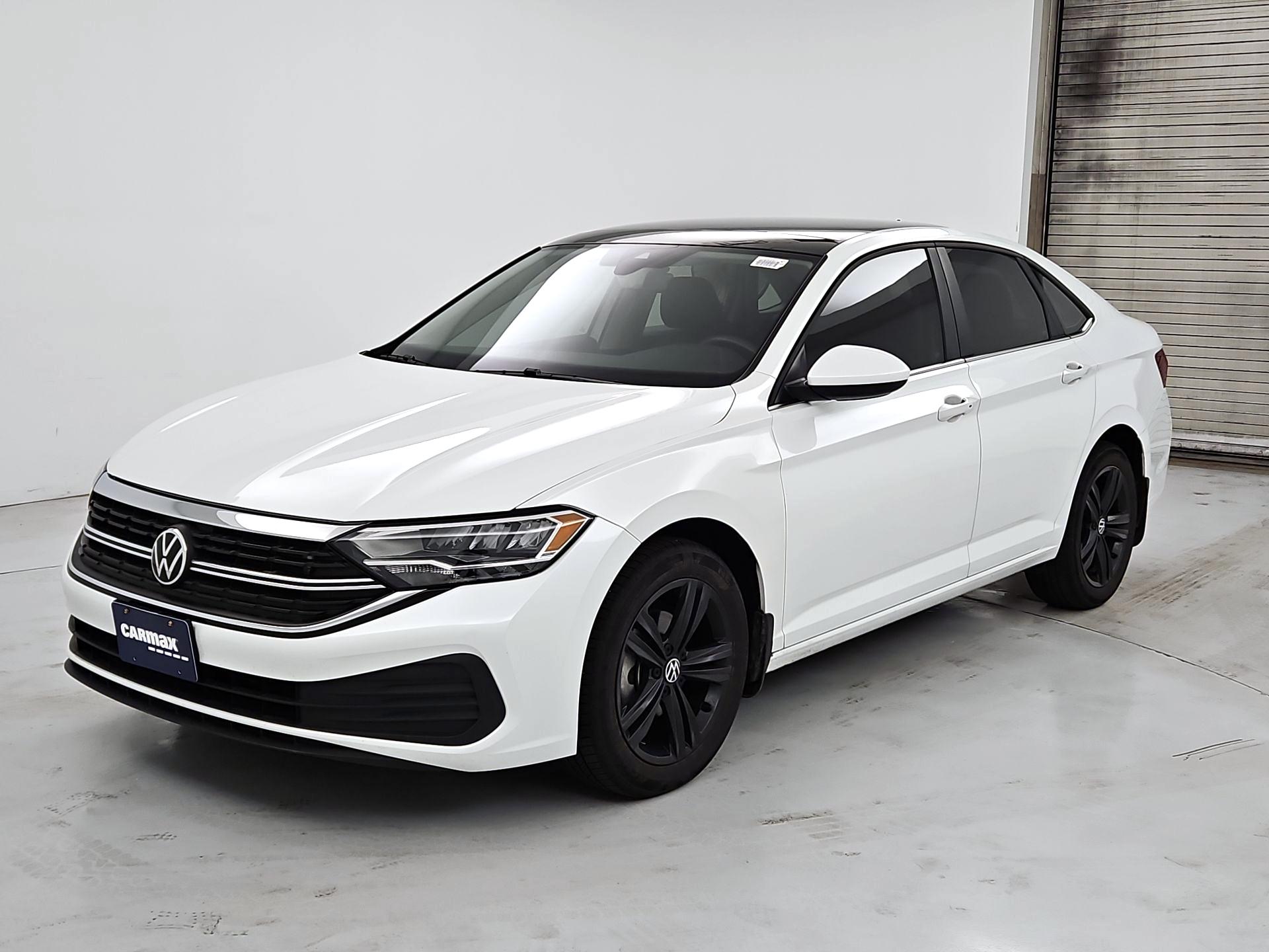 Thumbnail: 2024 Volkswagen Jetta - 3