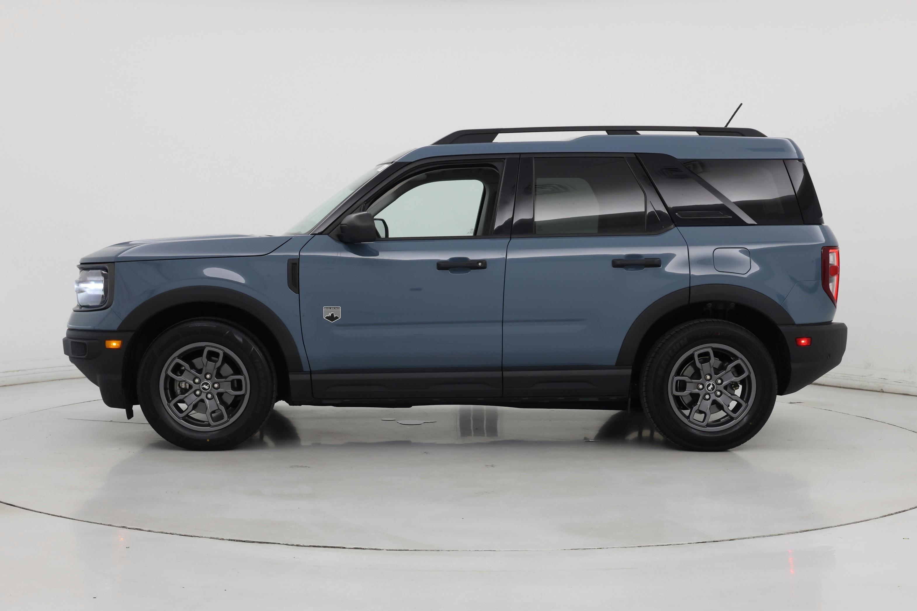 Thumbnail: 2021 Ford Bronco Sport - 3