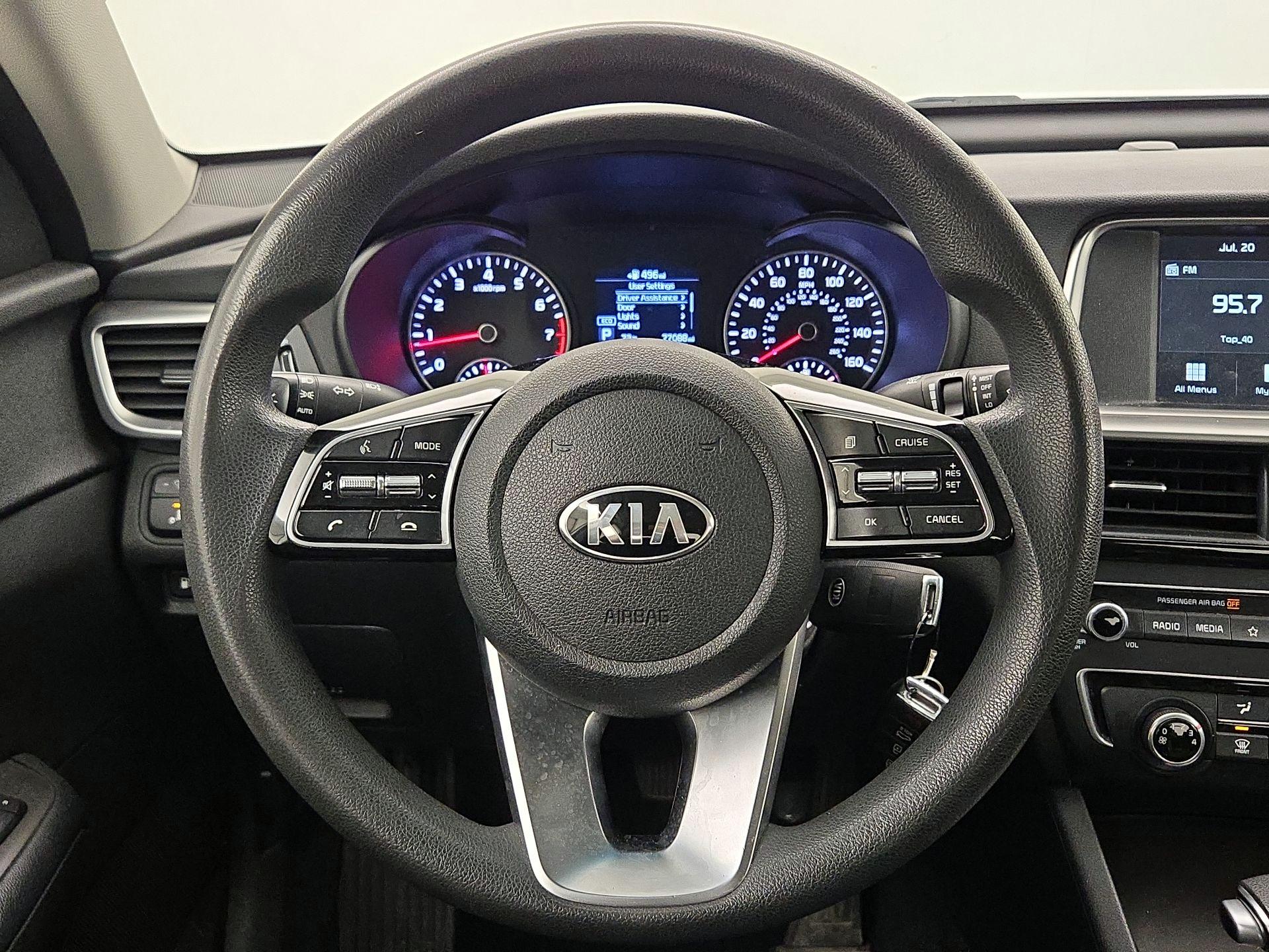 Thumbnail: 2019 Kia Optima - 10