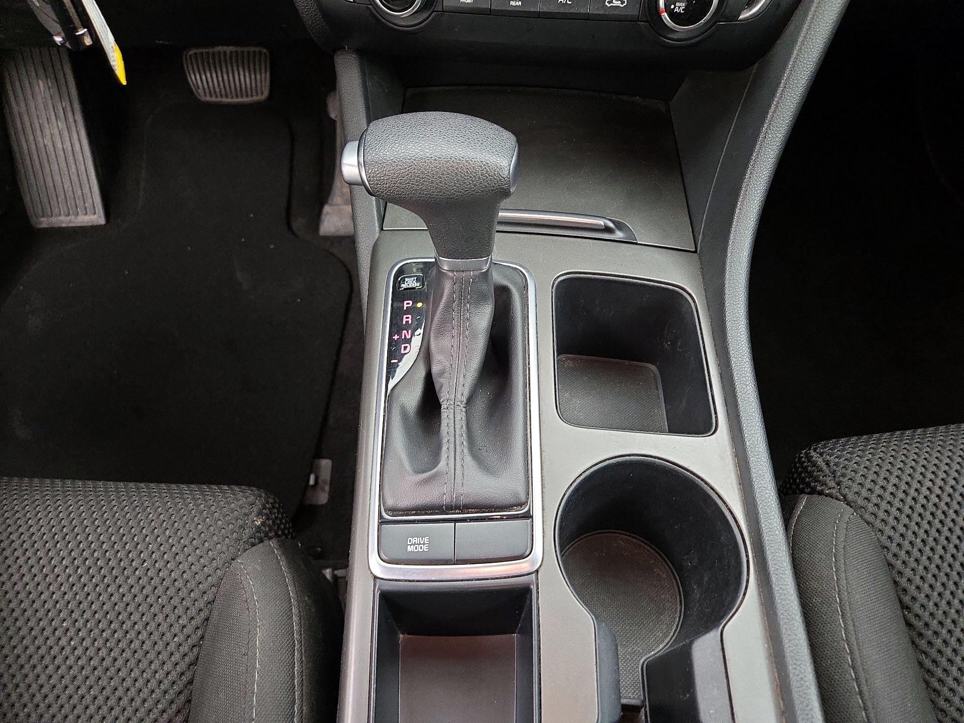 Thumbnail: 2019 Kia Optima - 17