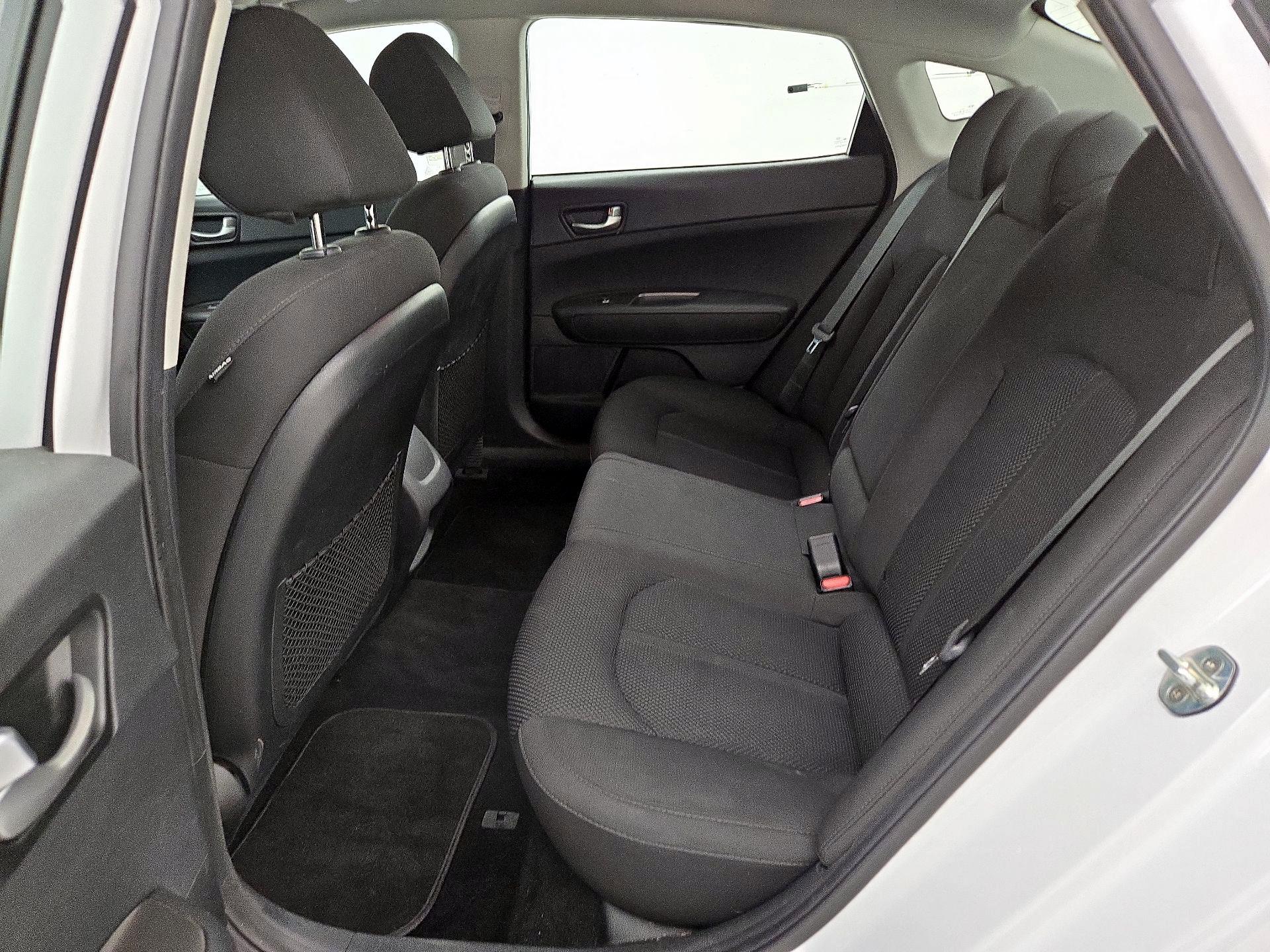 Thumbnail: 2019 Kia Optima - 19