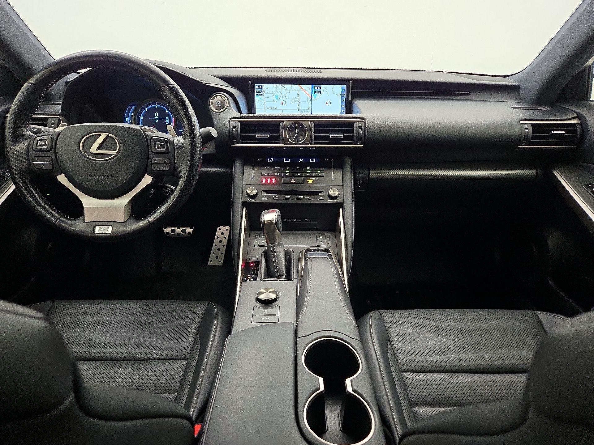 Thumbnail: 2017 Lexus IS - 9