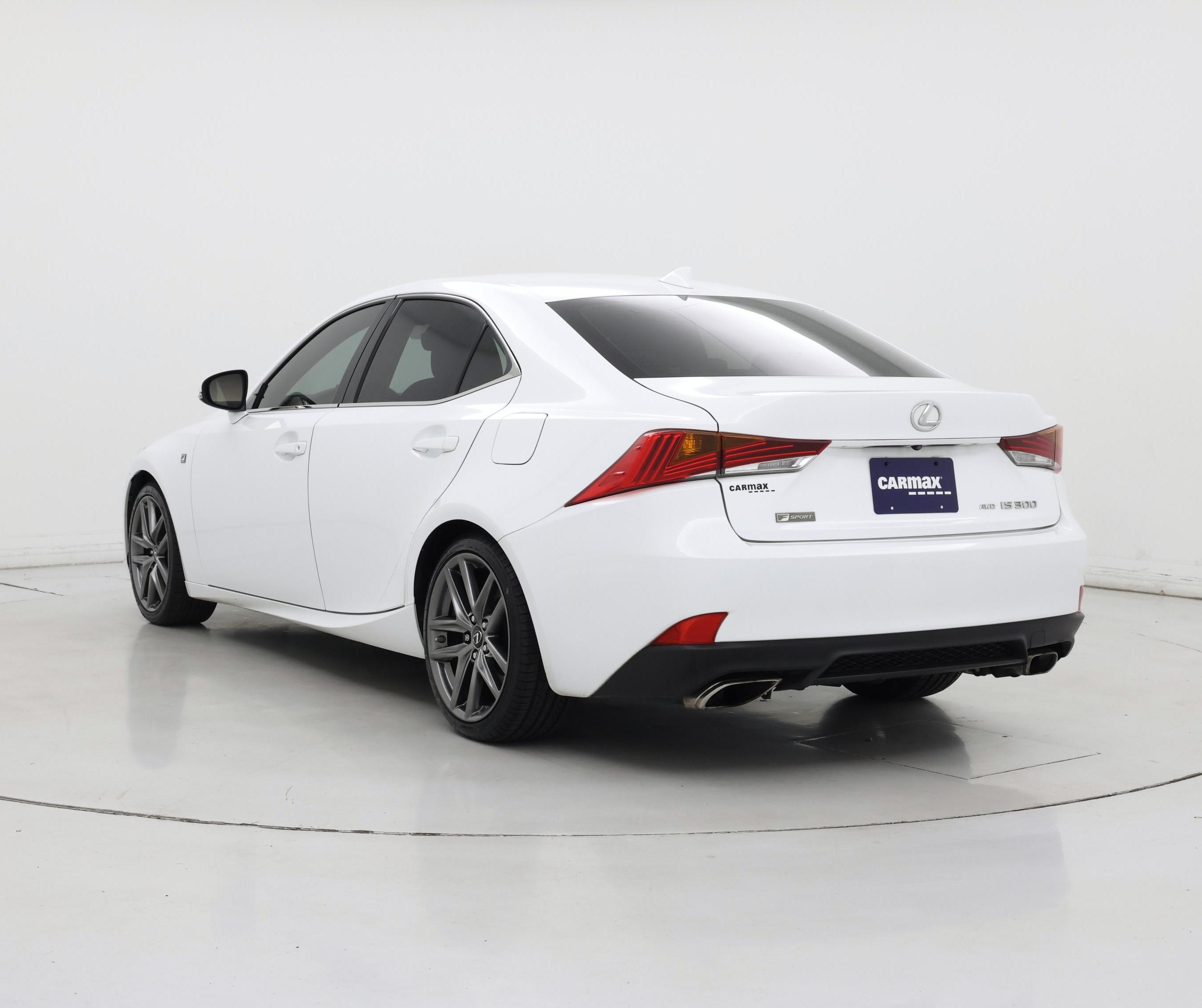 Thumbnail: 2017 Lexus IS - 2