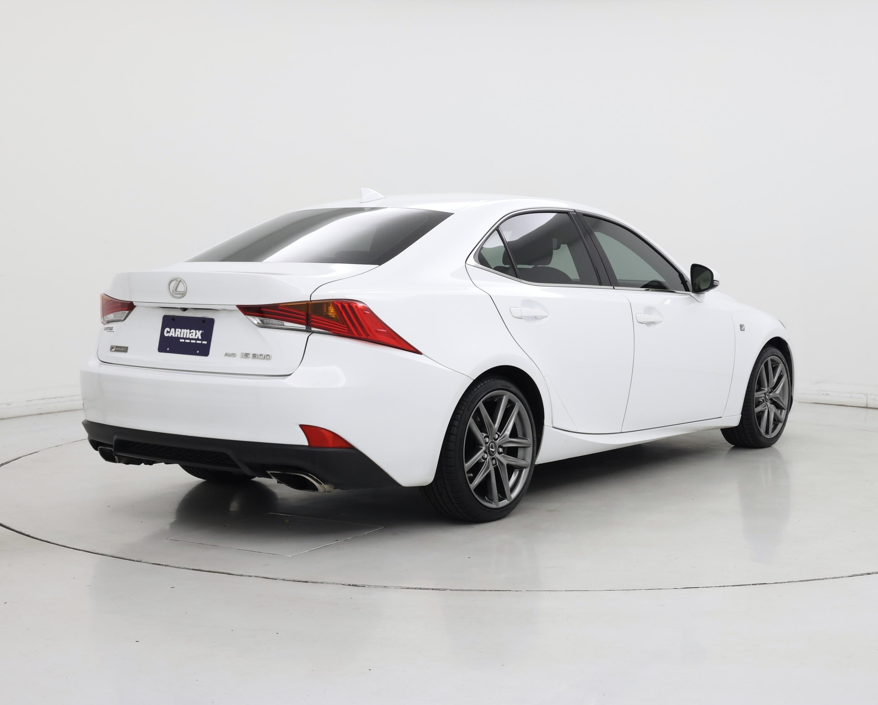 Thumbnail: 2017 Lexus IS - 8