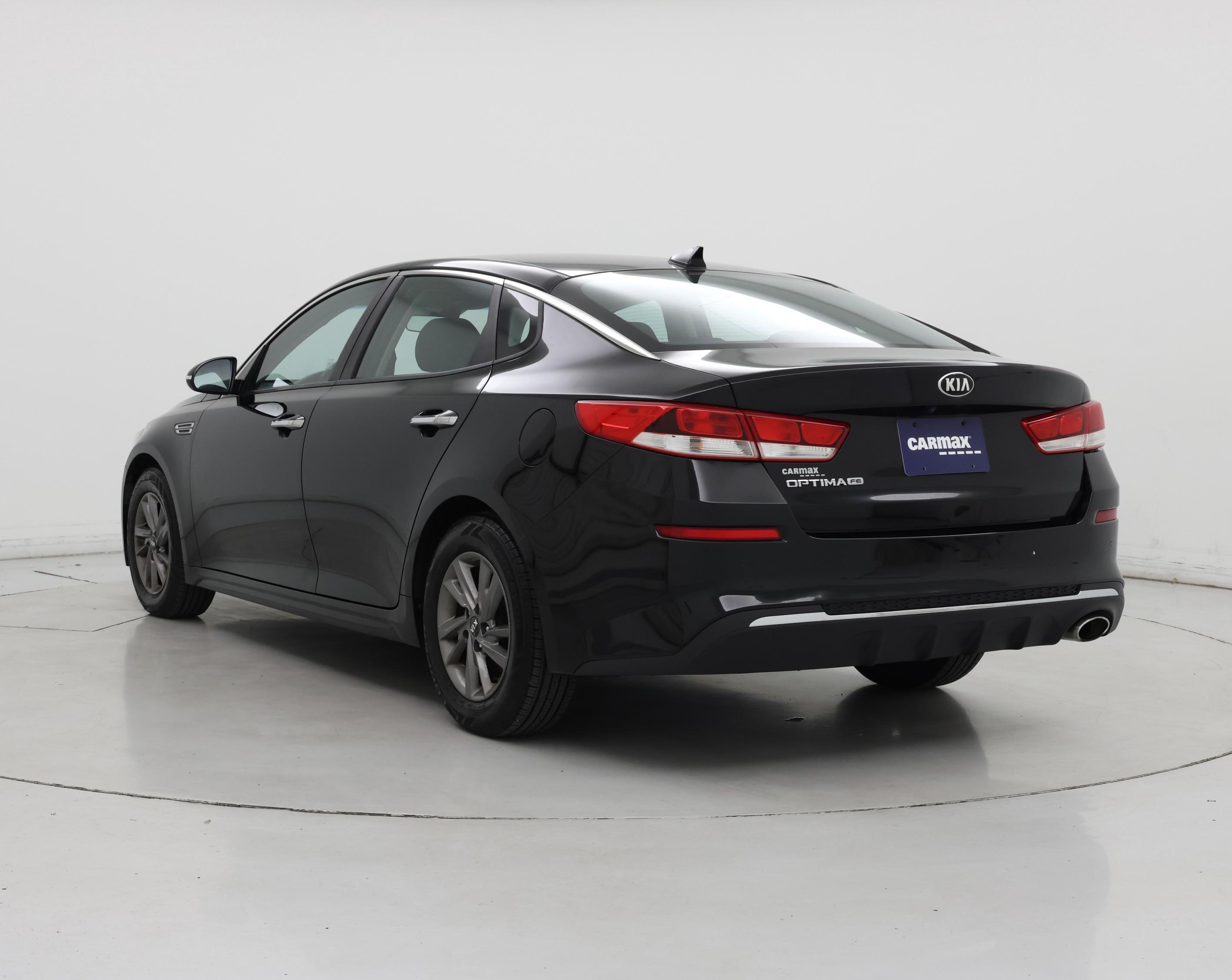 Thumbnail: 2020 Kia Optima - 2