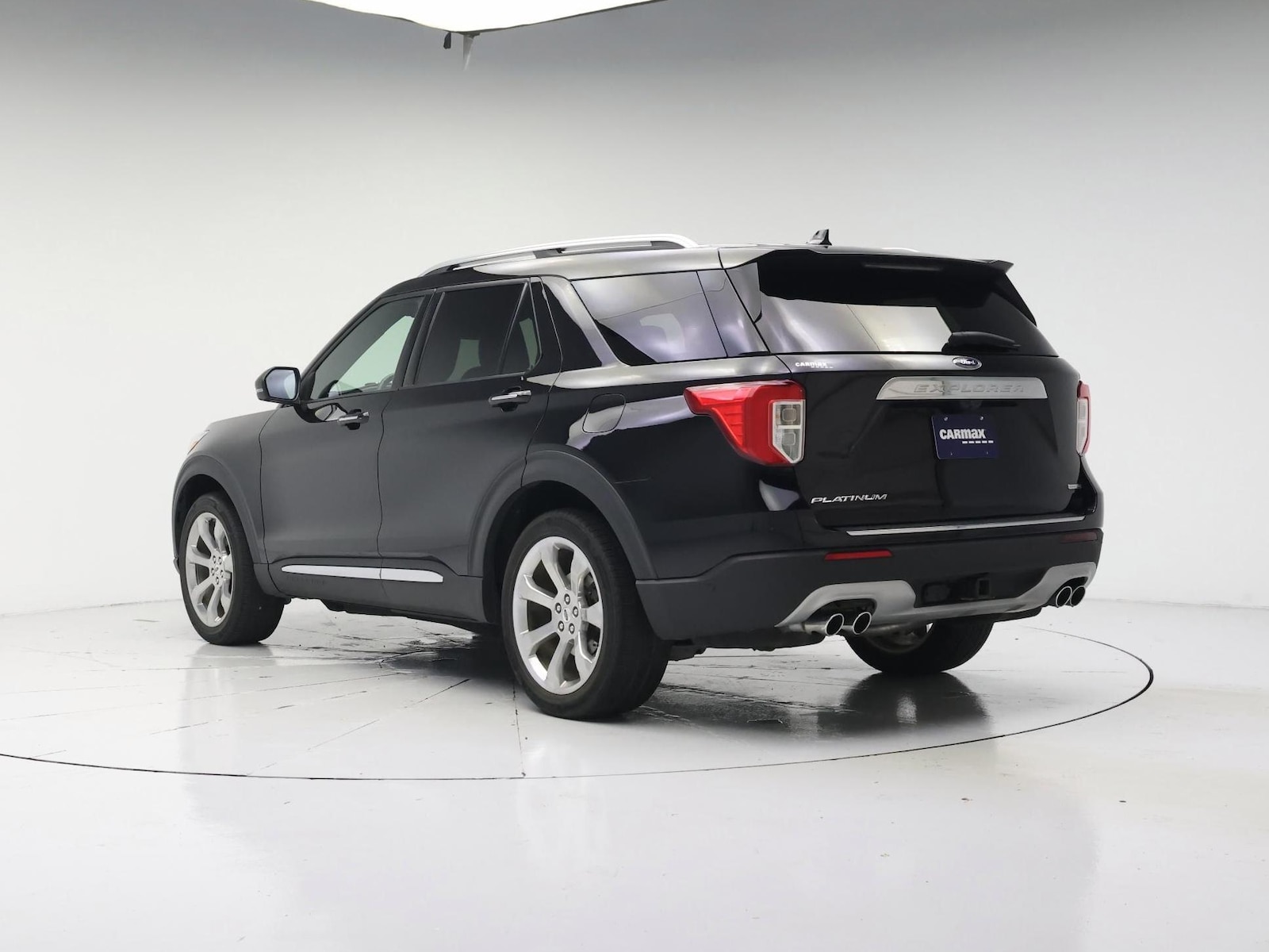2020 Ford Explorer Platinum - Photo 3