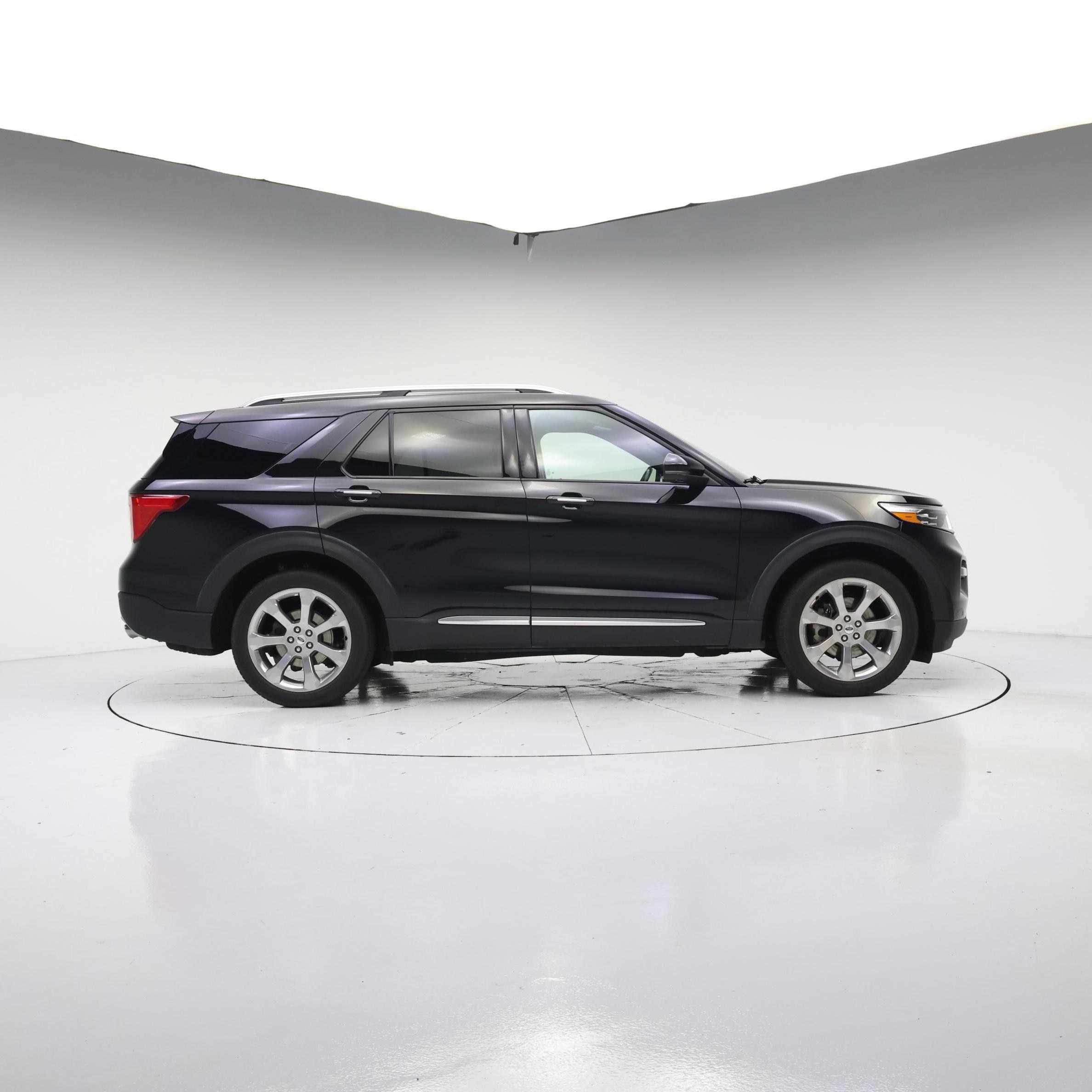 Thumbnail: 2020 Ford Explorer - 7