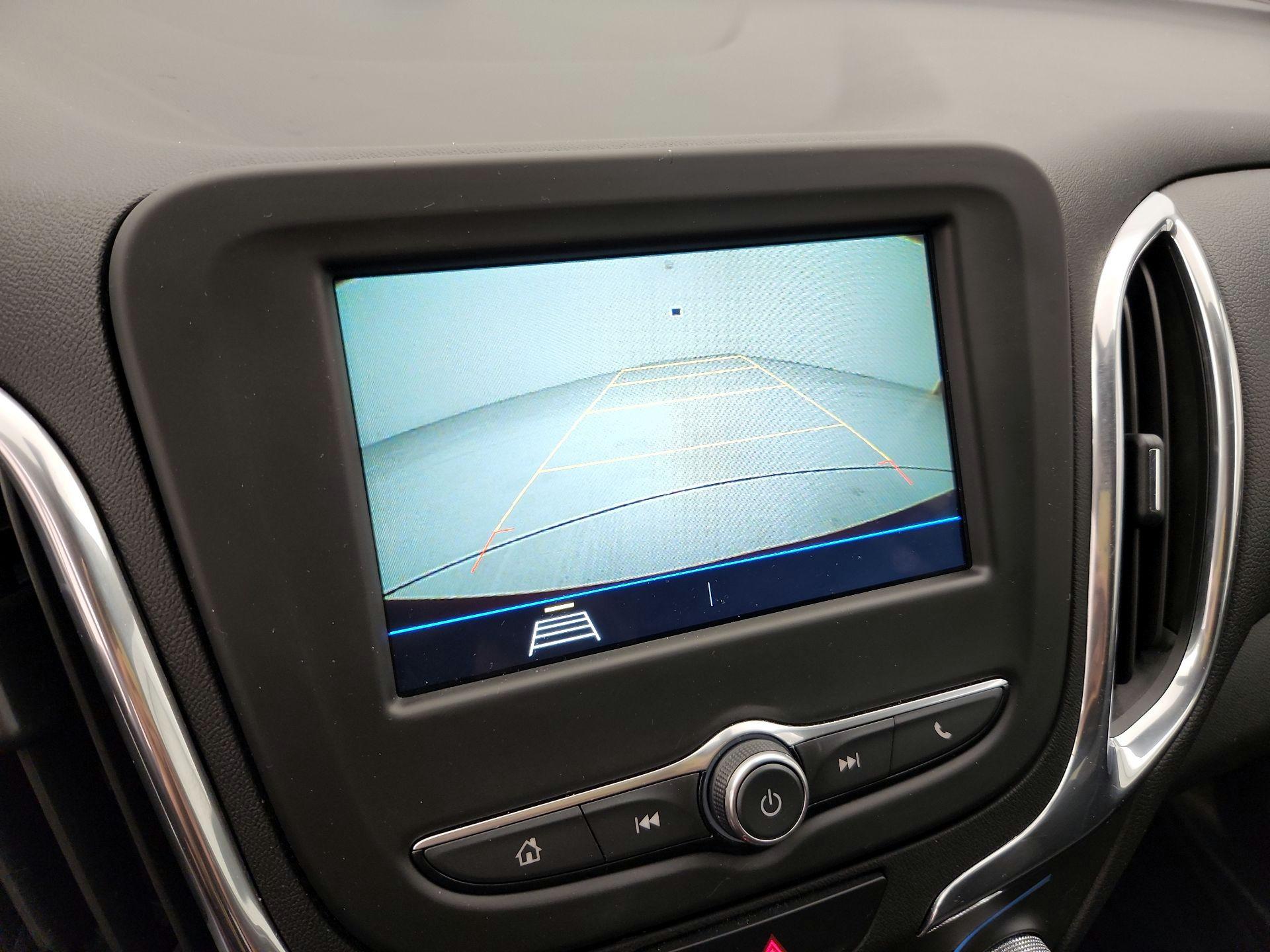 Thumbnail: 2019 Chevrolet Equinox - 14