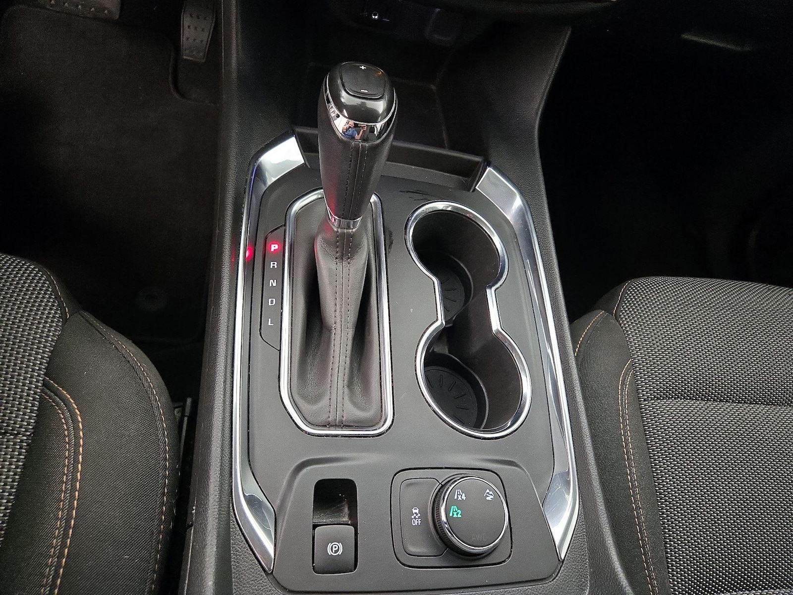 2018 Chevrolet Traverse 1LT - Photo 18