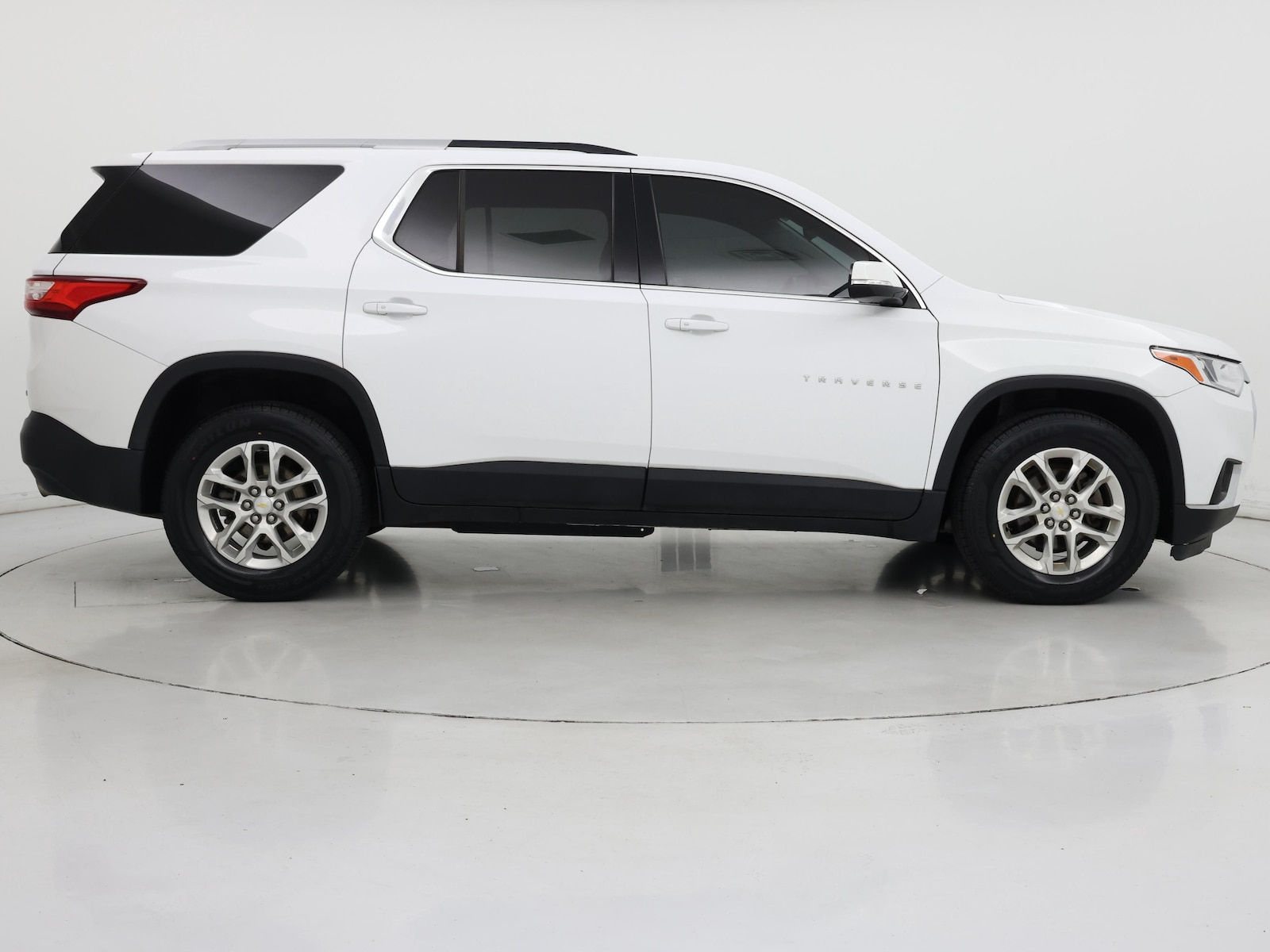 2018 Chevrolet Traverse 1LT - Photo 8