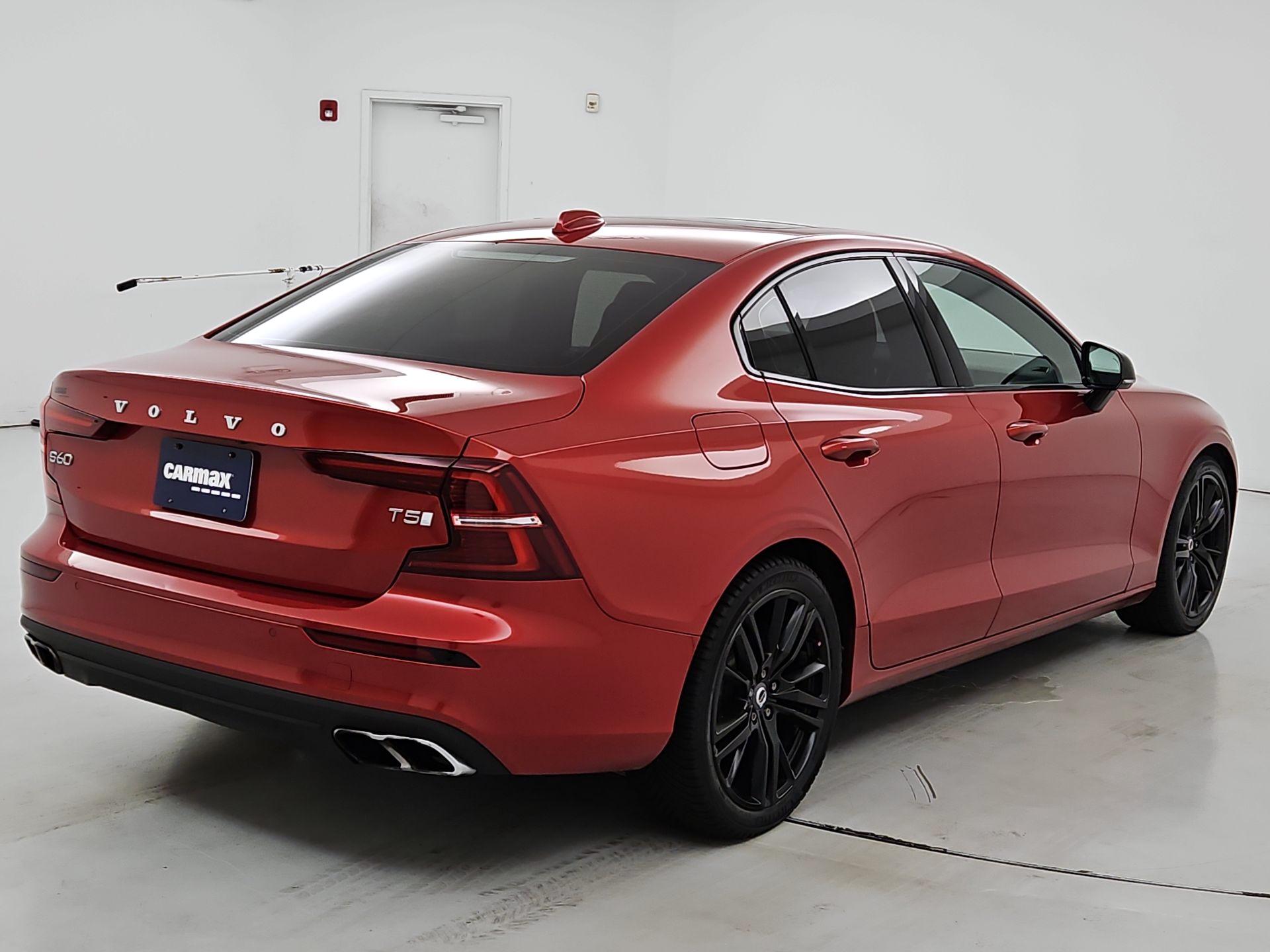 Thumbnail: 2021 Volvo S60 - 5