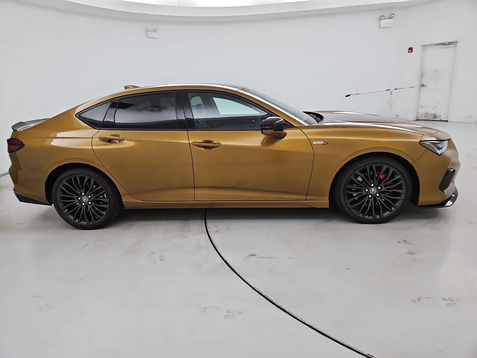 Thumbnail: 2022 Acura TLX - 4