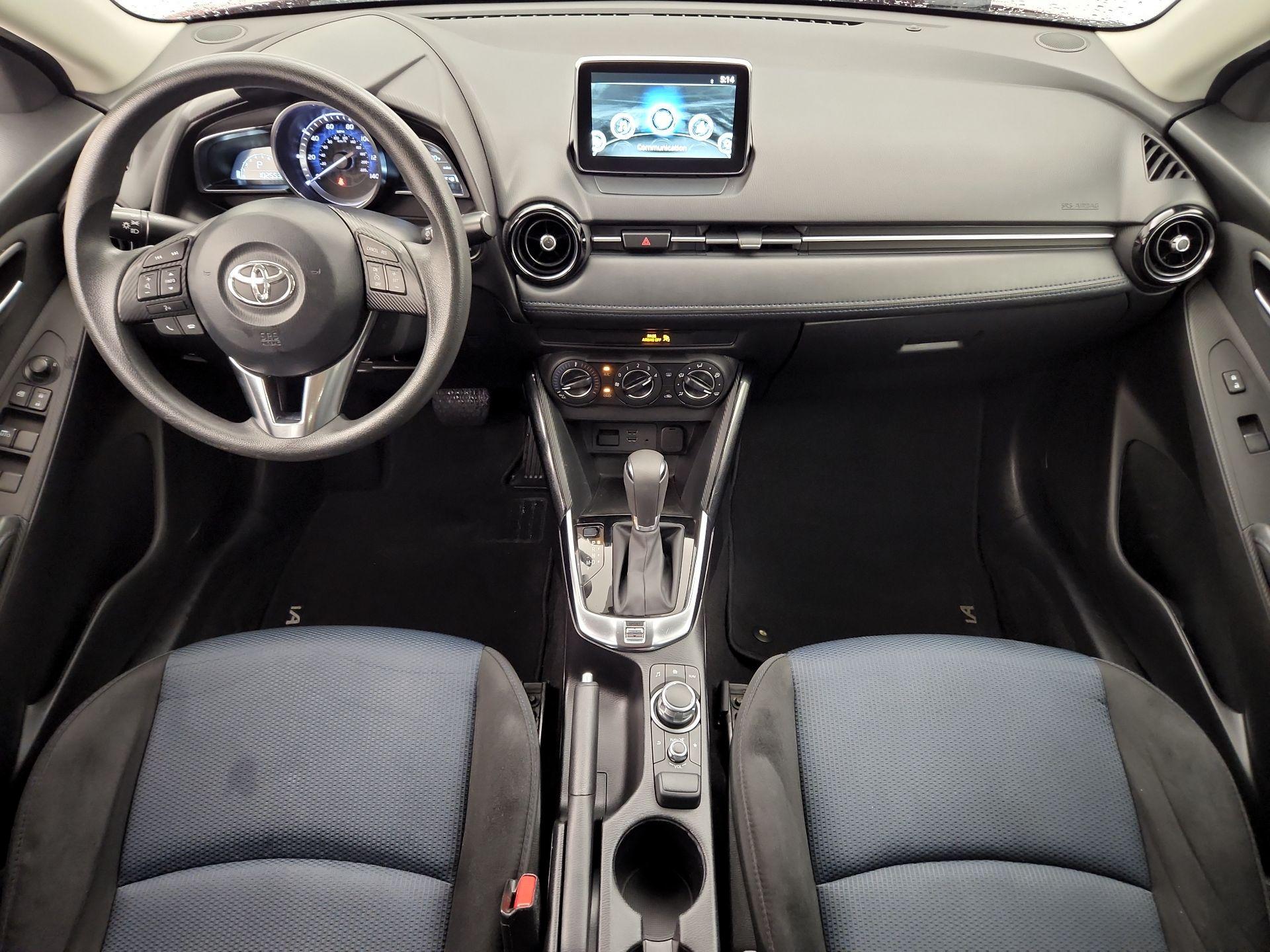 Thumbnail: 2018 Toyota Yaris iA - 9