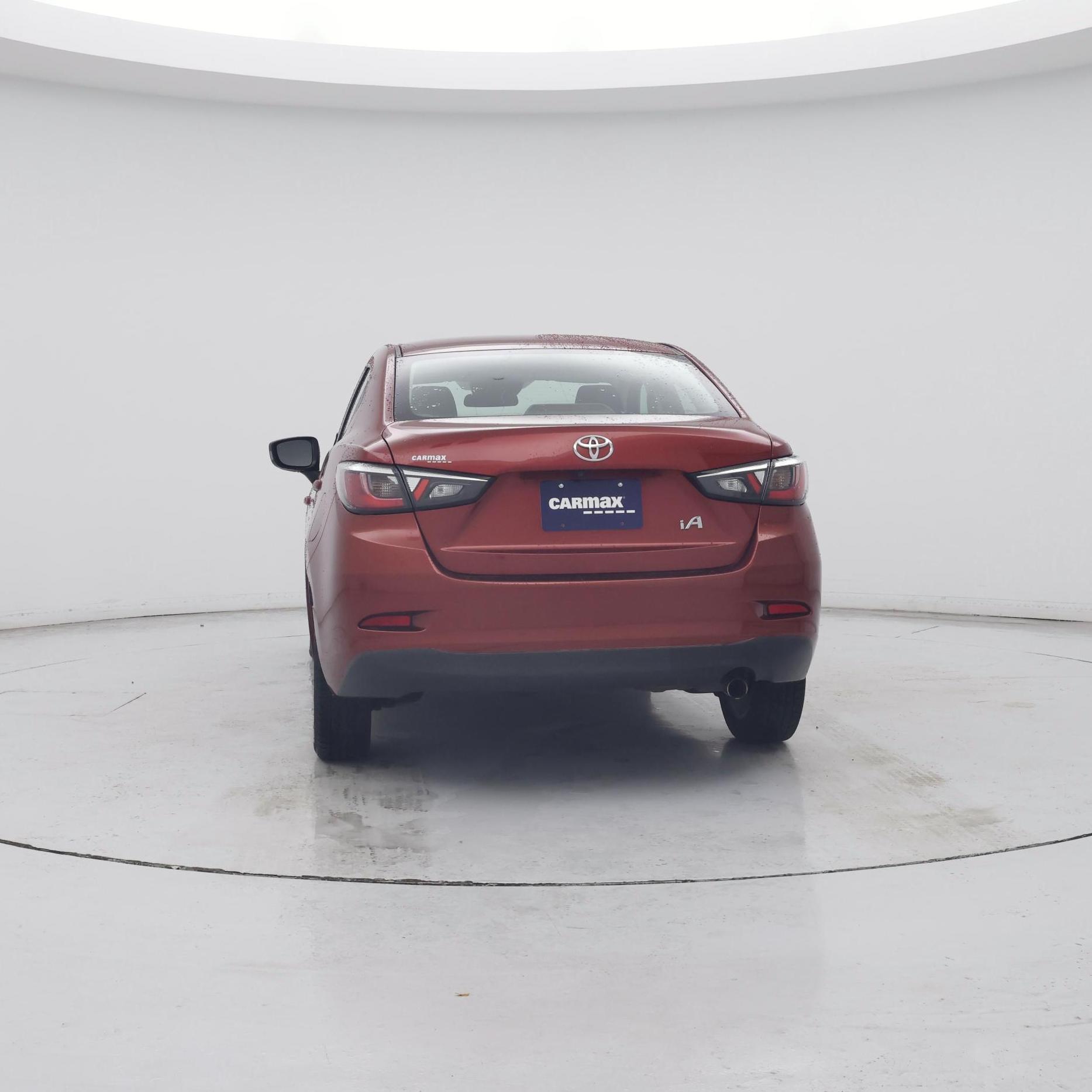 Thumbnail: 2018 Toyota Yaris iA - 6