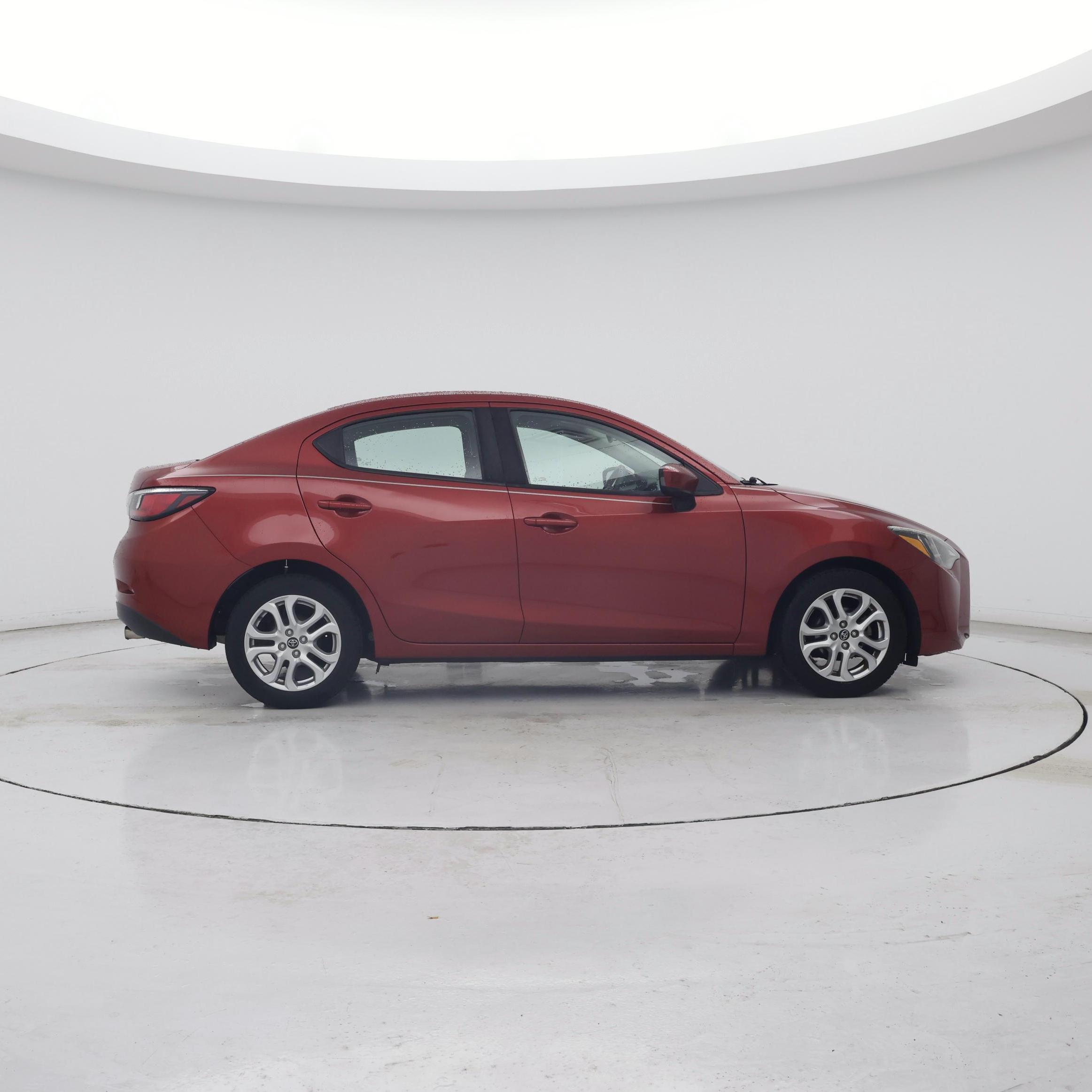 Thumbnail: 2018 Toyota Yaris iA - 7