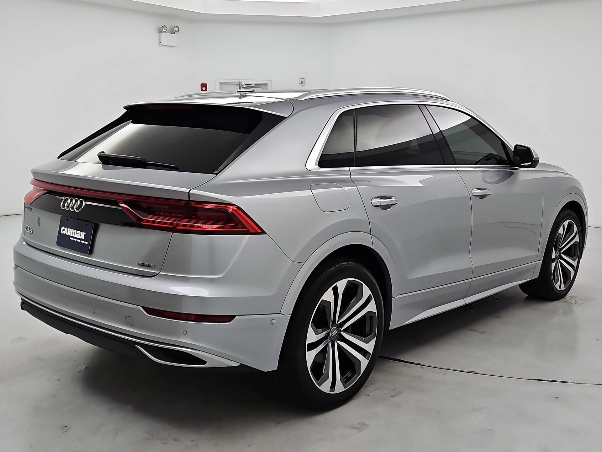 Thumbnail: 2020 Audi Q8 - 5
