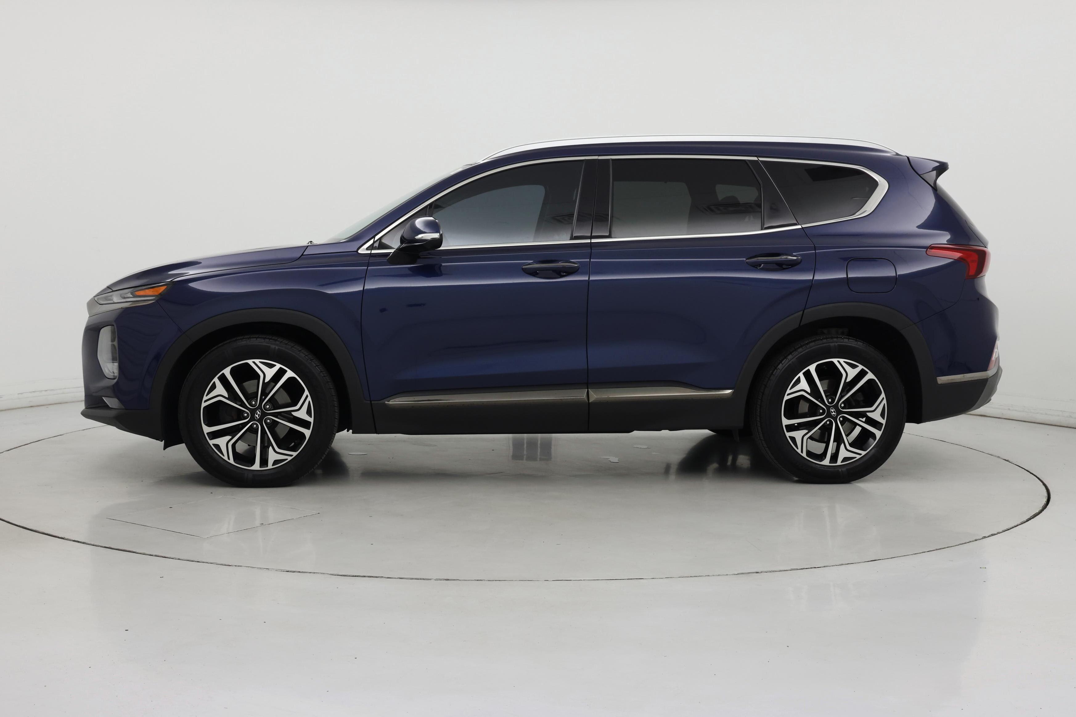 Thumbnail: 2020 Hyundai Santa Fe - 3