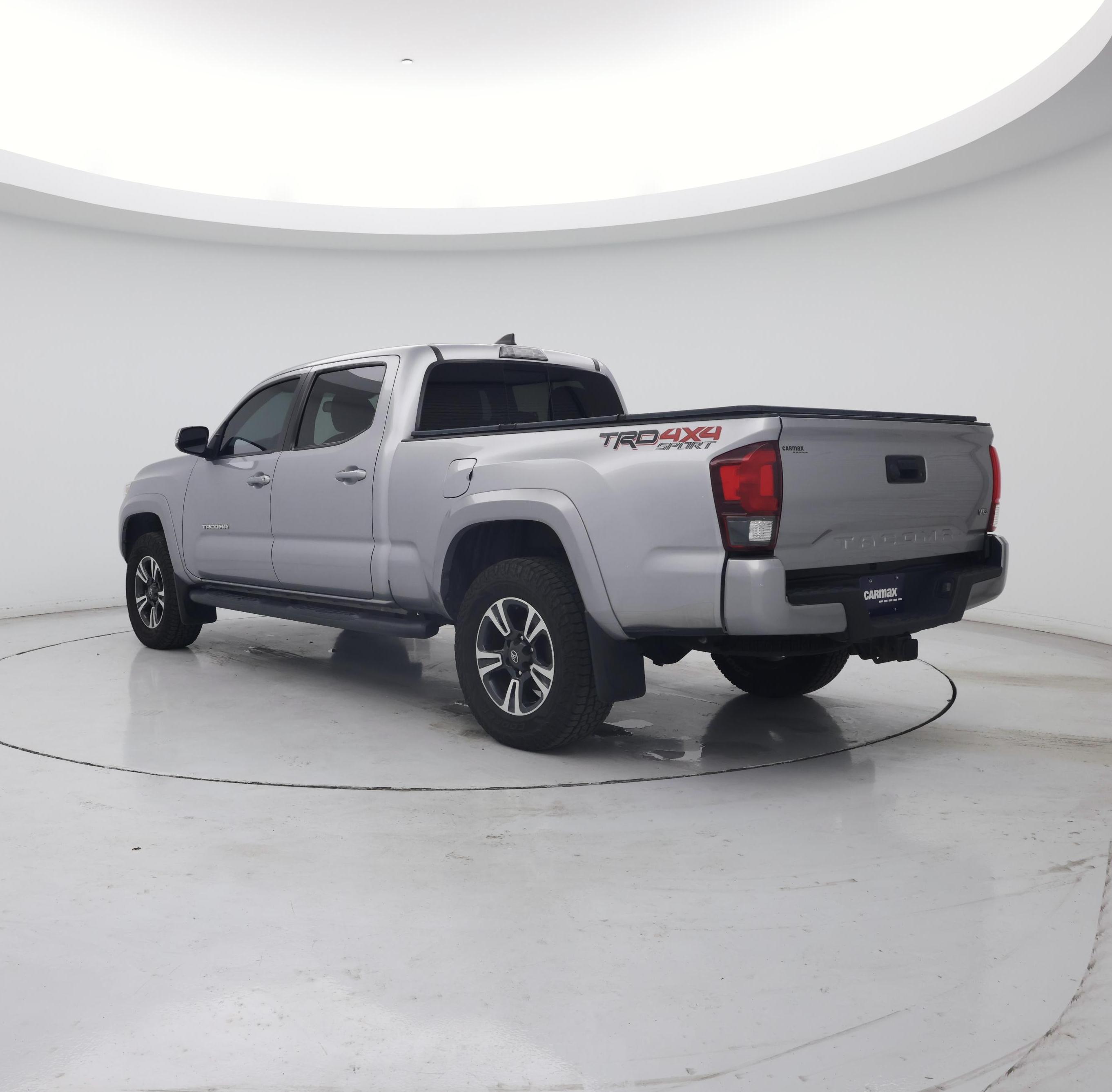 Thumbnail: 2018 Toyota Tacoma - 2