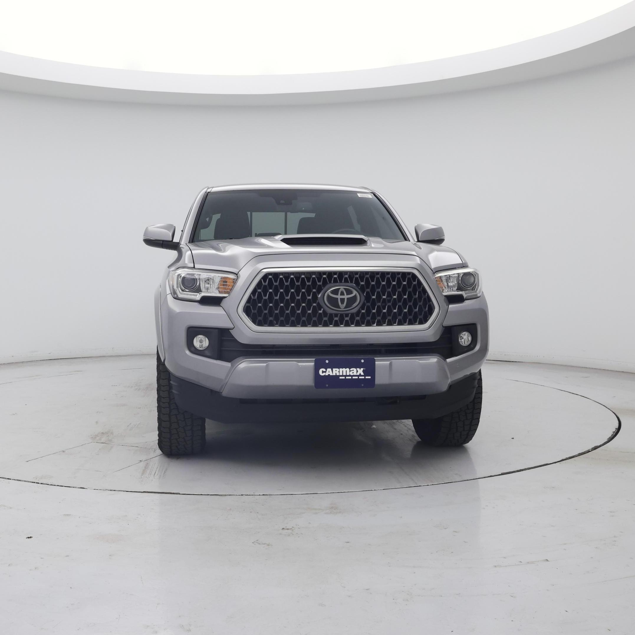 Thumbnail: 2018 Toyota Tacoma - 5