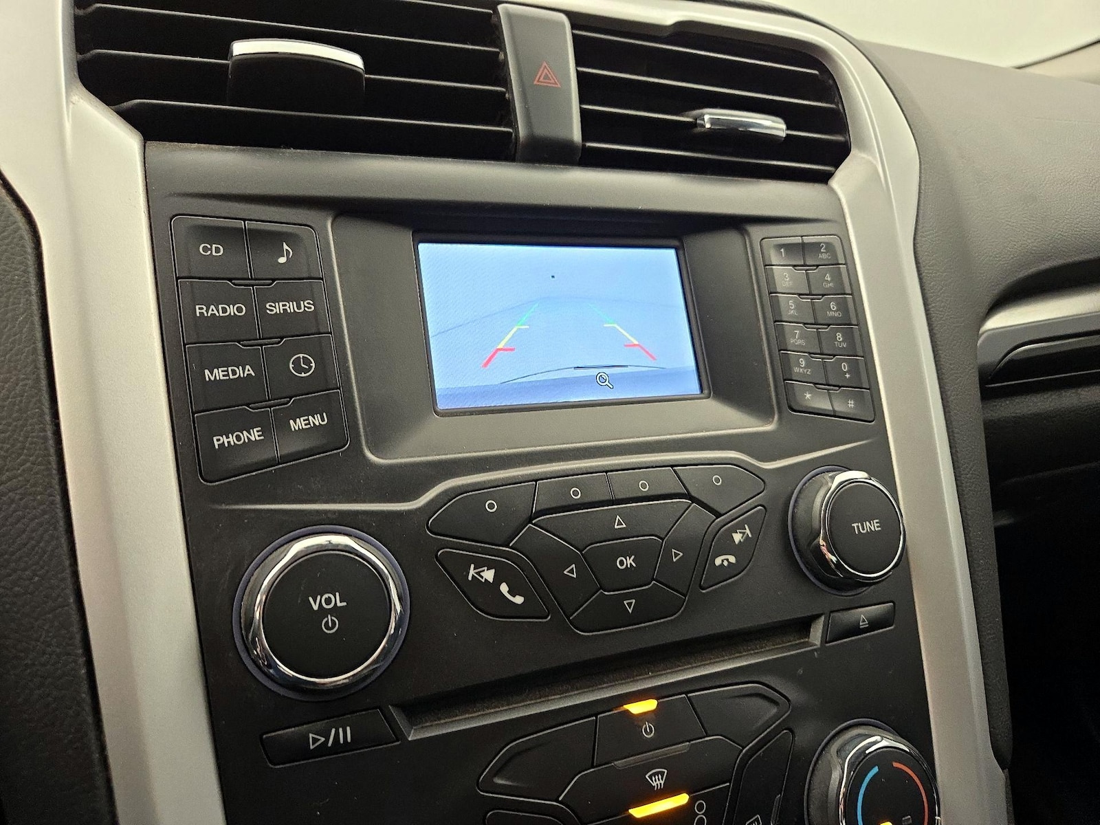 2015 Ford Fusion SE - Photo 15