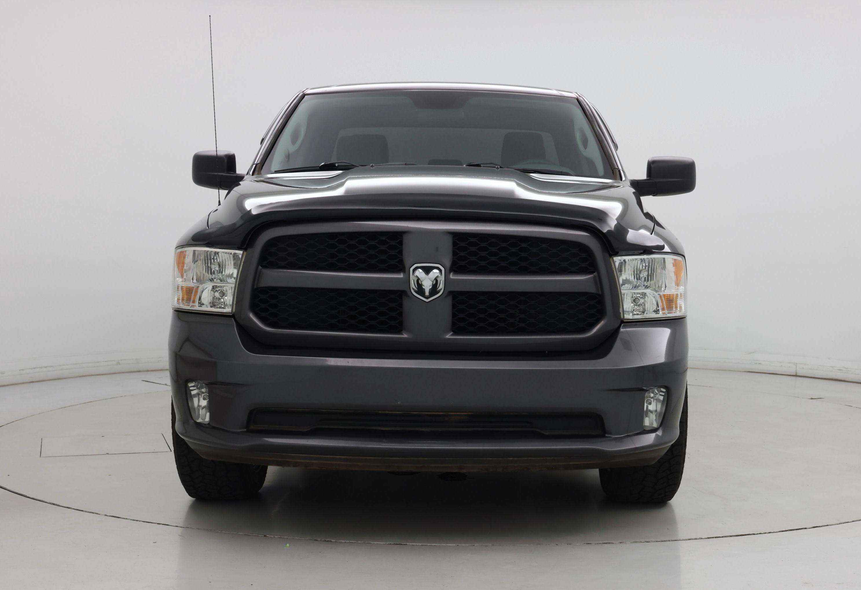 Thumbnail: 2019 RAM 1500 Classic - 5