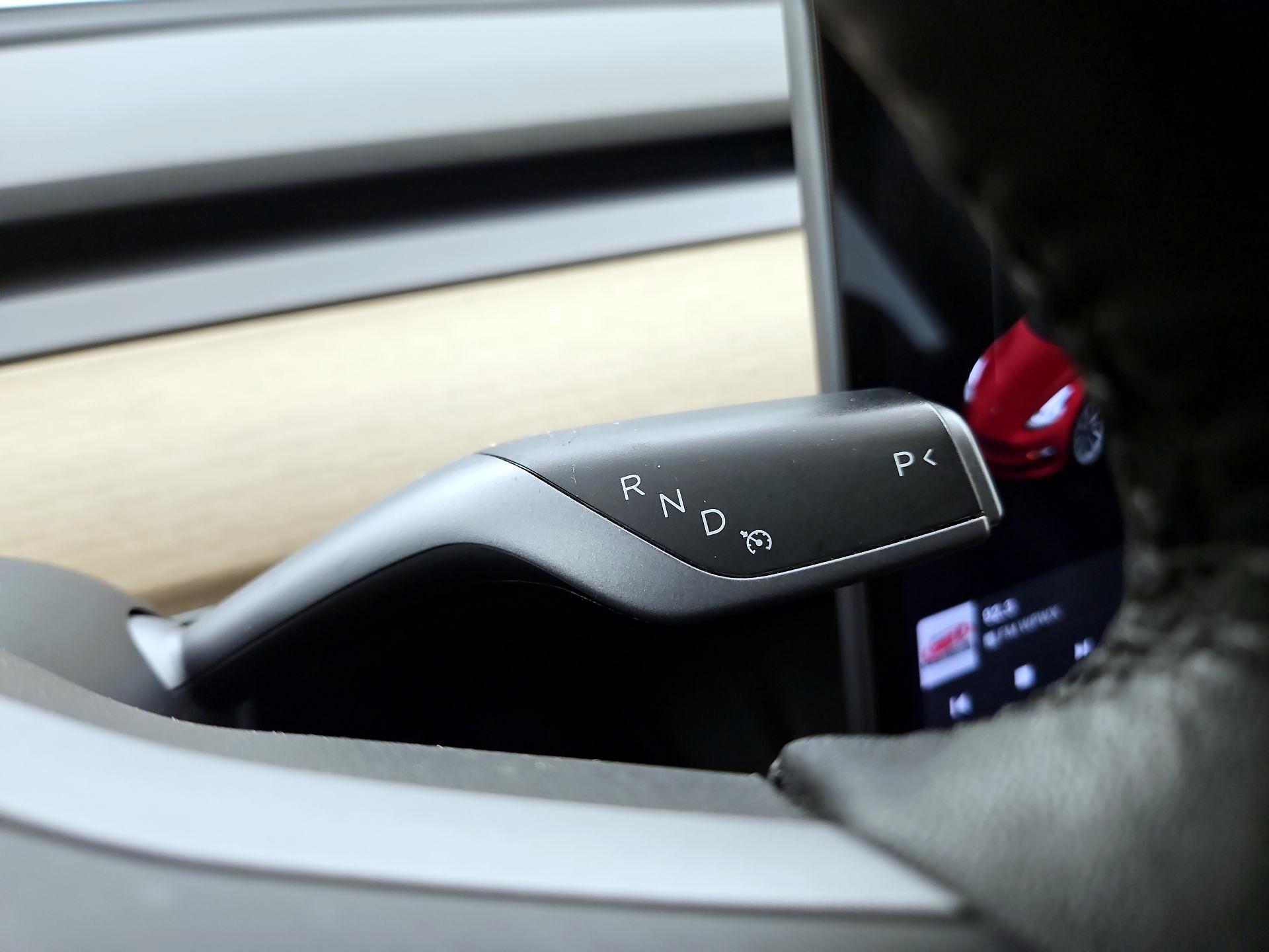 Thumbnail: 2021 Tesla Model 3 - 15