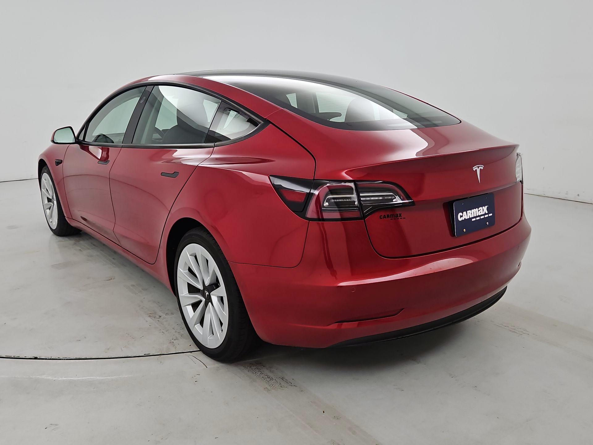 Thumbnail: 2021 Tesla Model 3 - 7