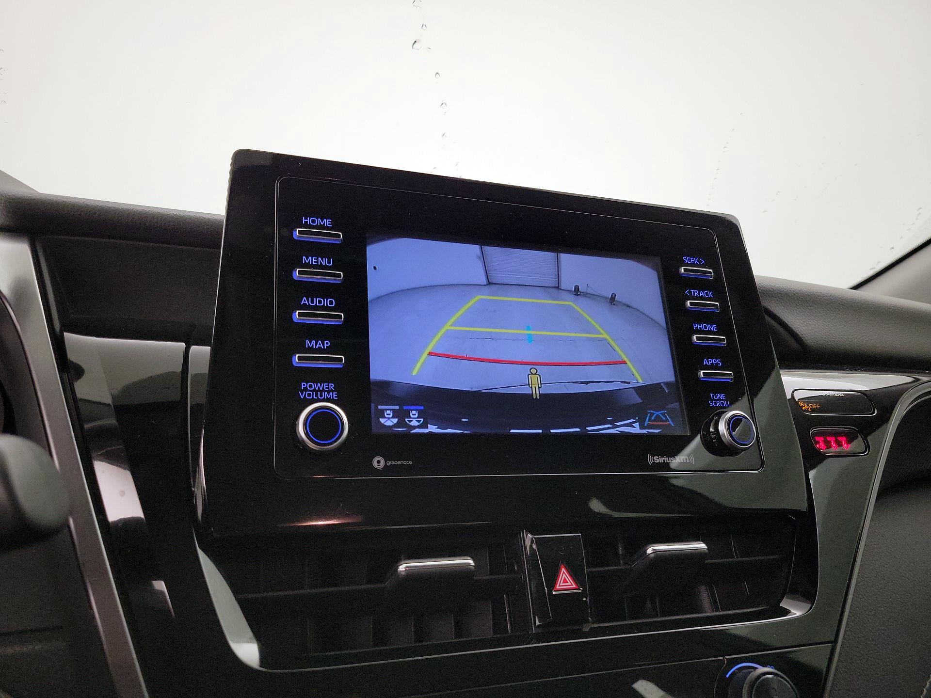 Thumbnail: 2021 Toyota Camry - 14