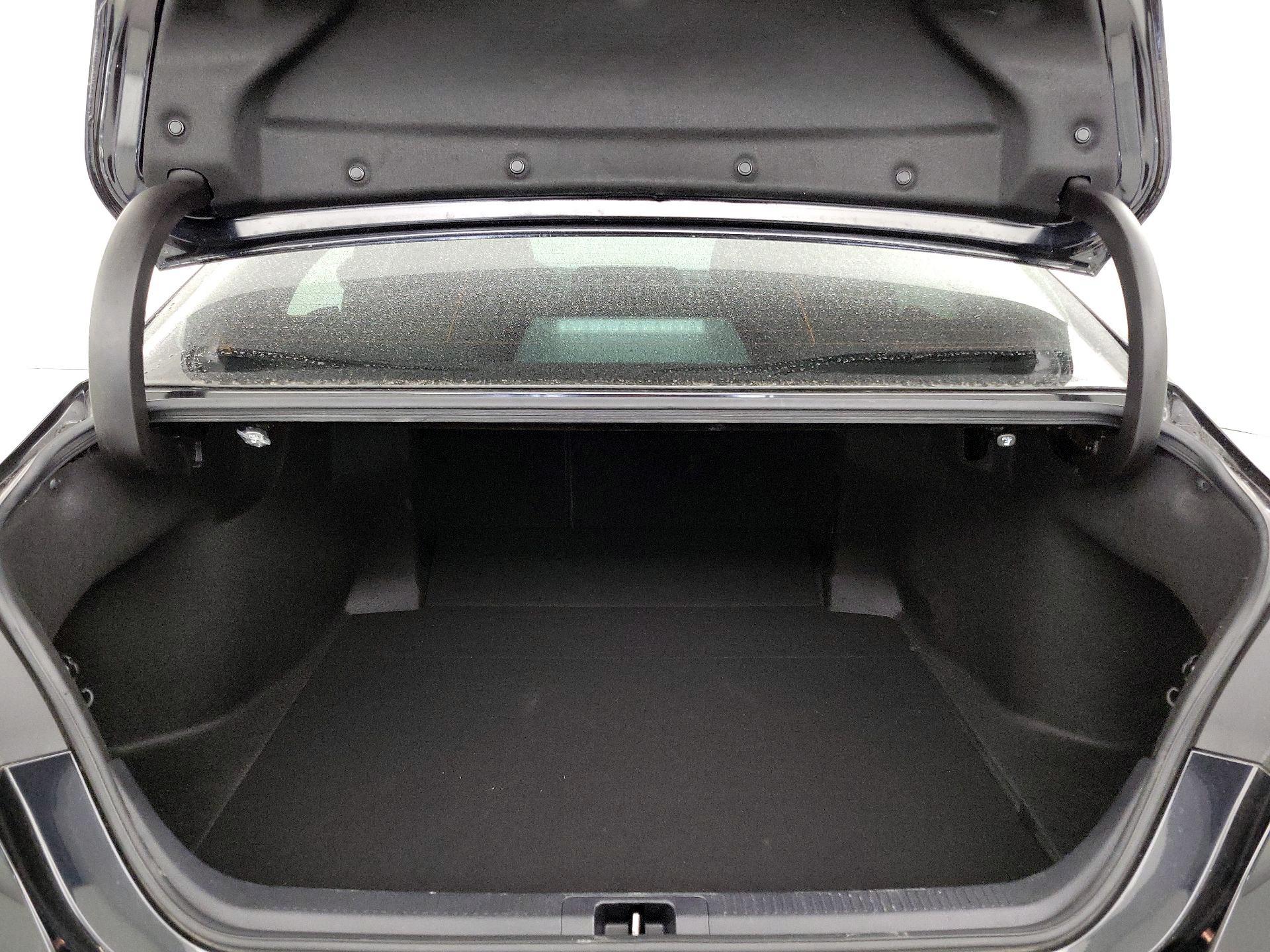 Thumbnail: 2021 Toyota Camry - 19