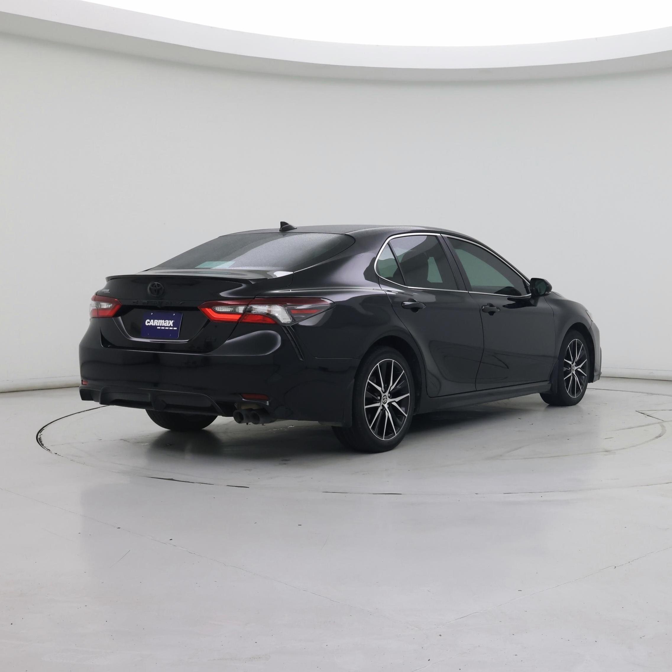 Thumbnail: 2021 Toyota Camry - 8