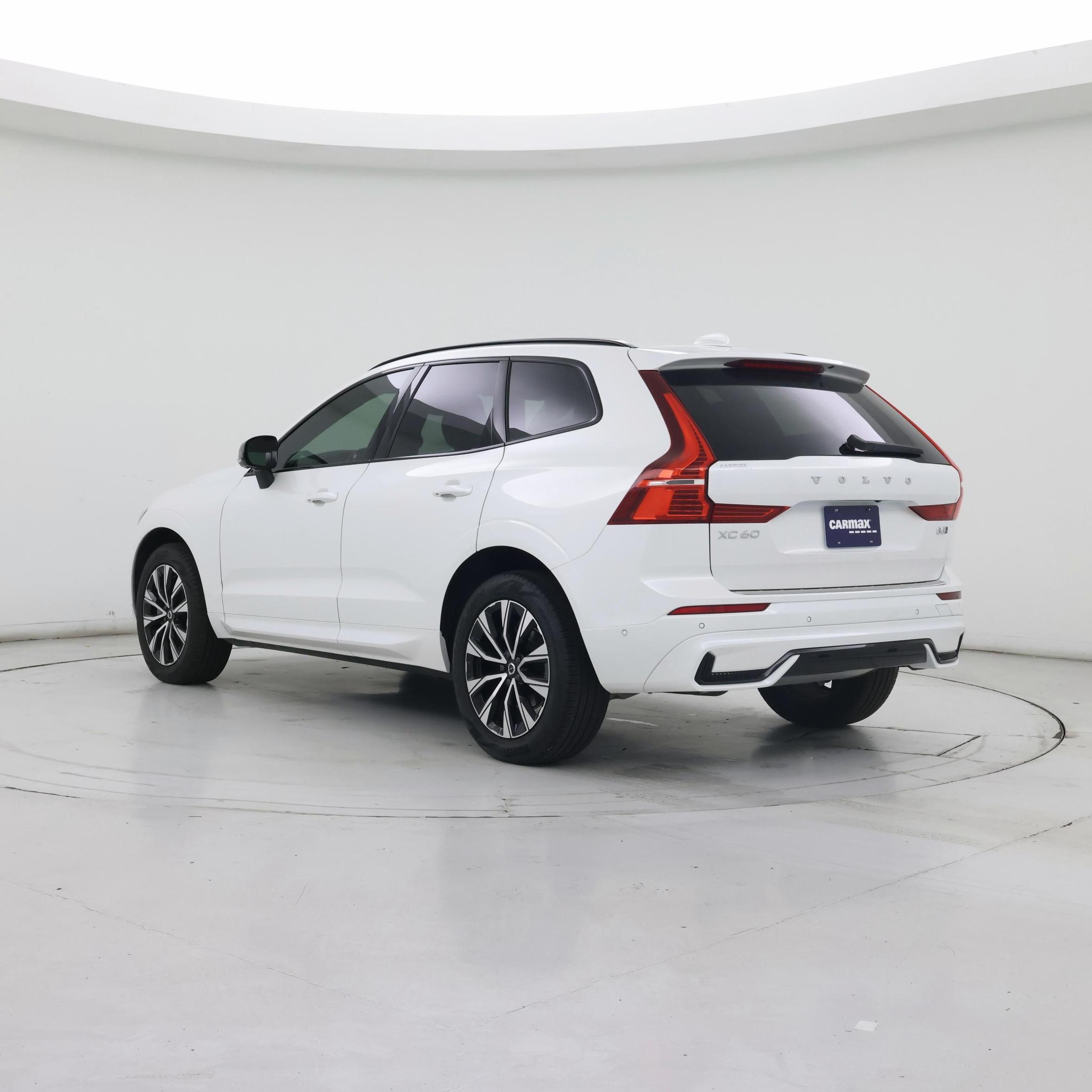 Thumbnail: 2024 Volvo XC60 - 2
