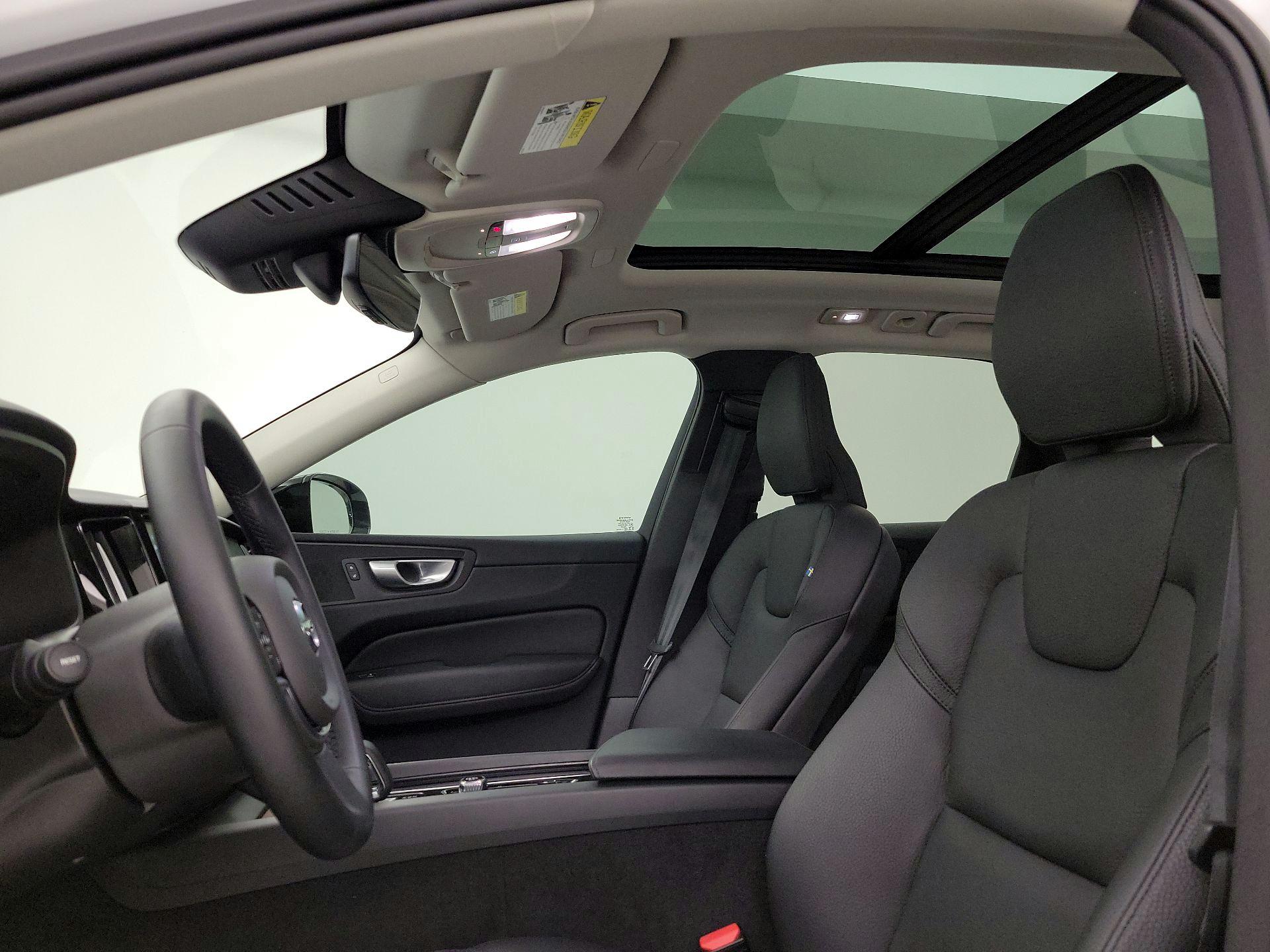 Thumbnail: 2024 Volvo XC60 - 19