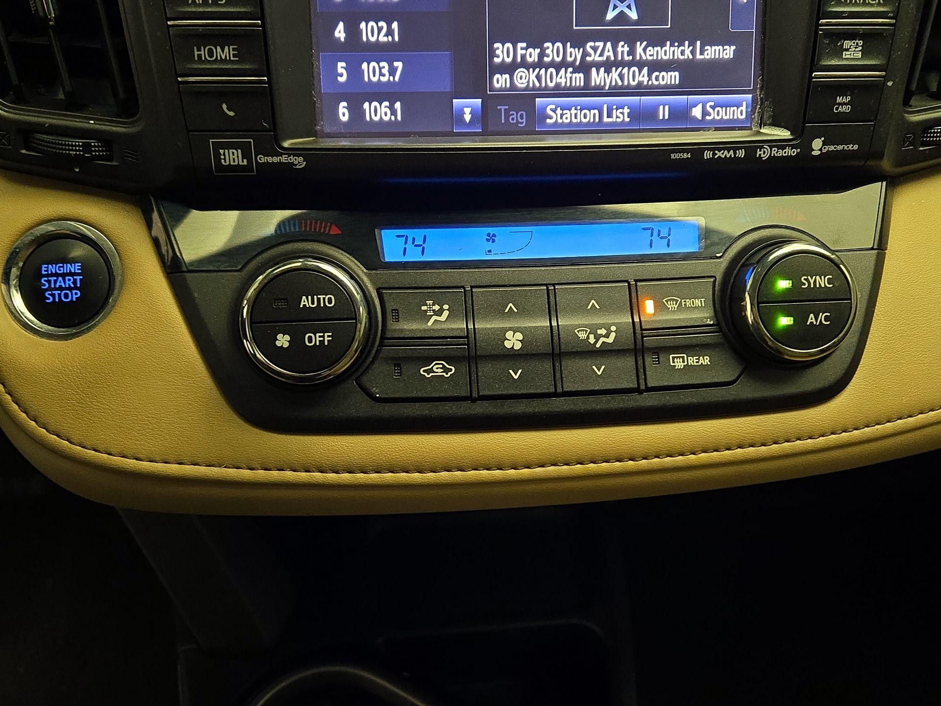 Thumbnail: 2018 Toyota RAV4 - 16