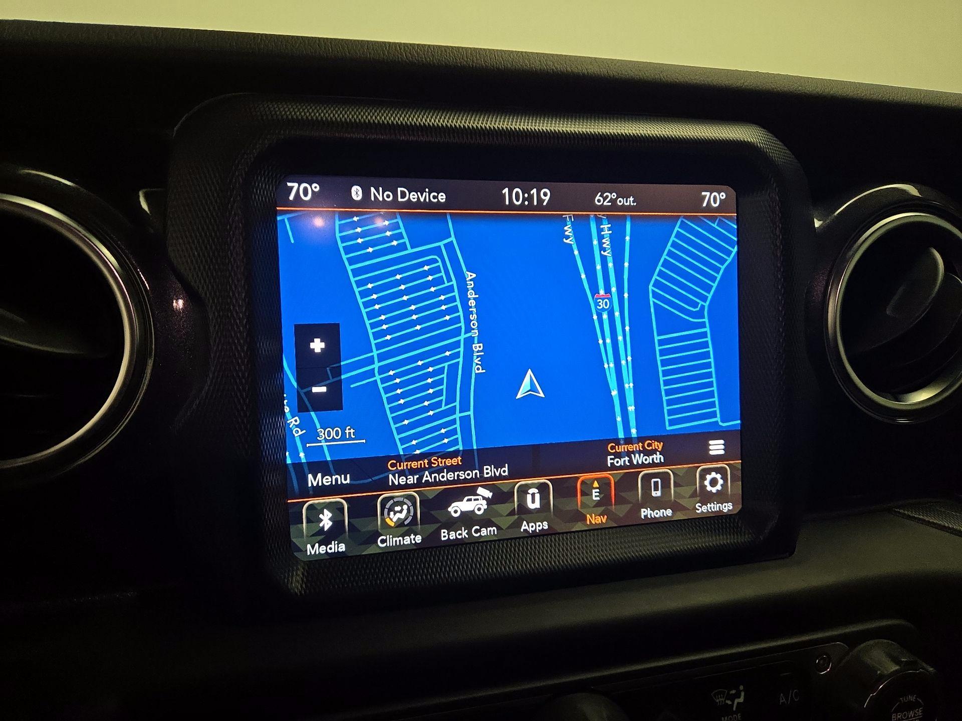 Thumbnail: 2022 Jeep Wrangler - 14