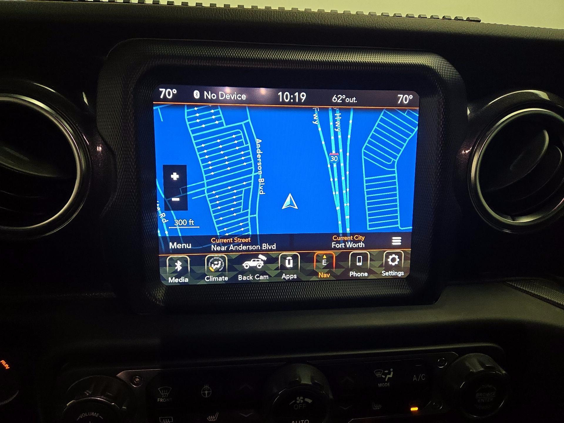 Thumbnail: 2022 Jeep Wrangler - 16