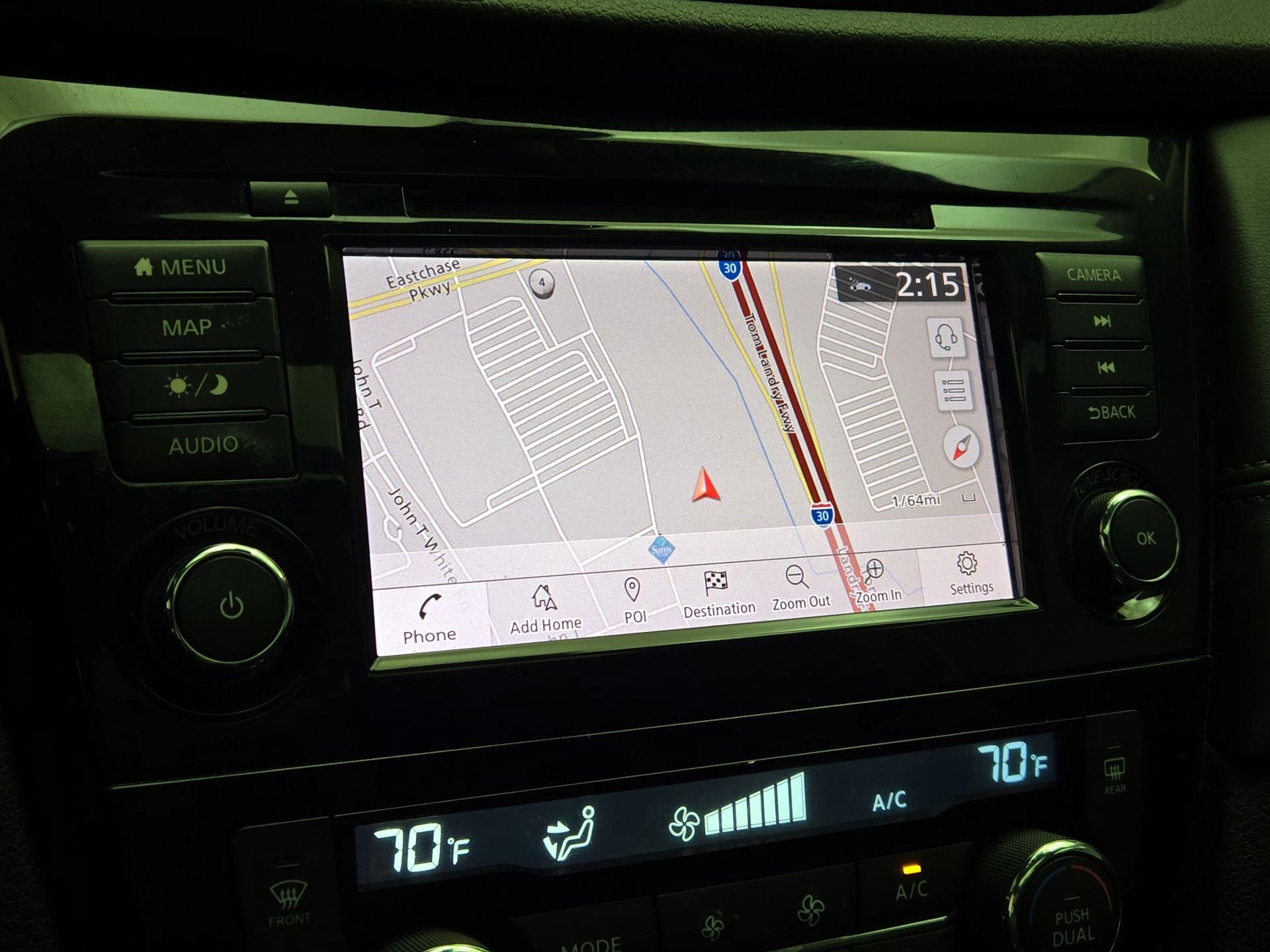 Thumbnail: 2019 Nissan Rogue - 14