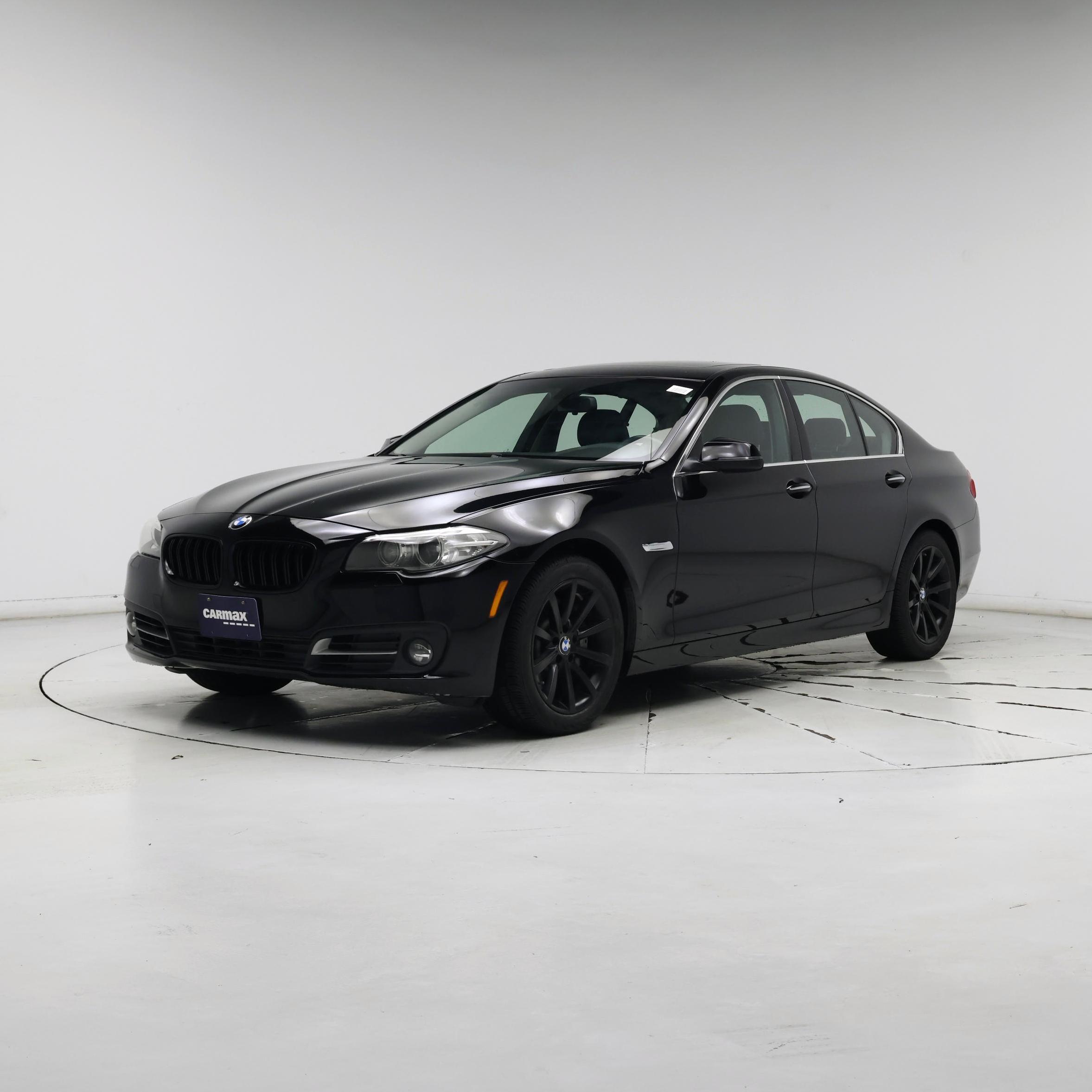 Thumbnail: 2015 BMW 5 Series - 4