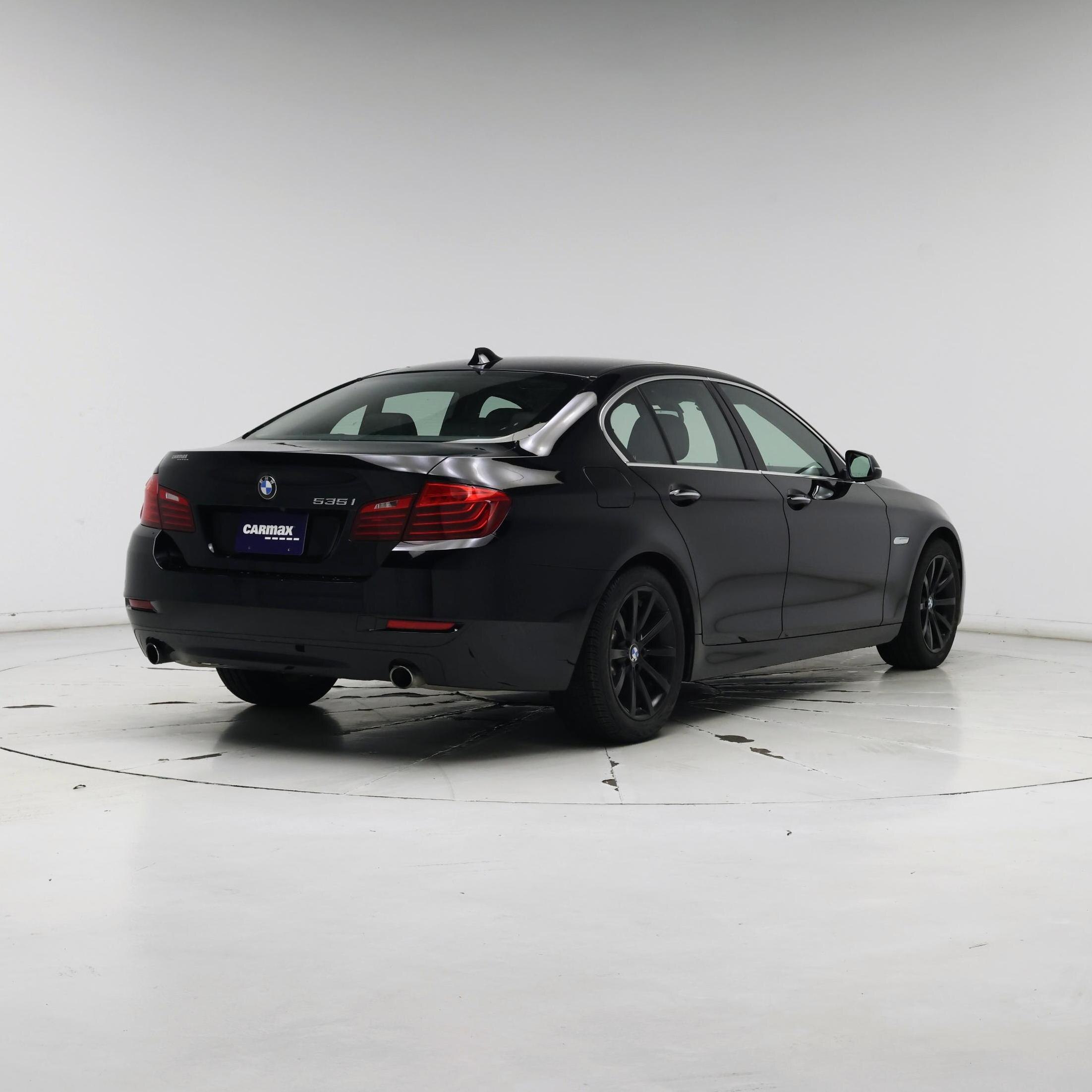 Thumbnail: 2015 BMW 5 Series - 8