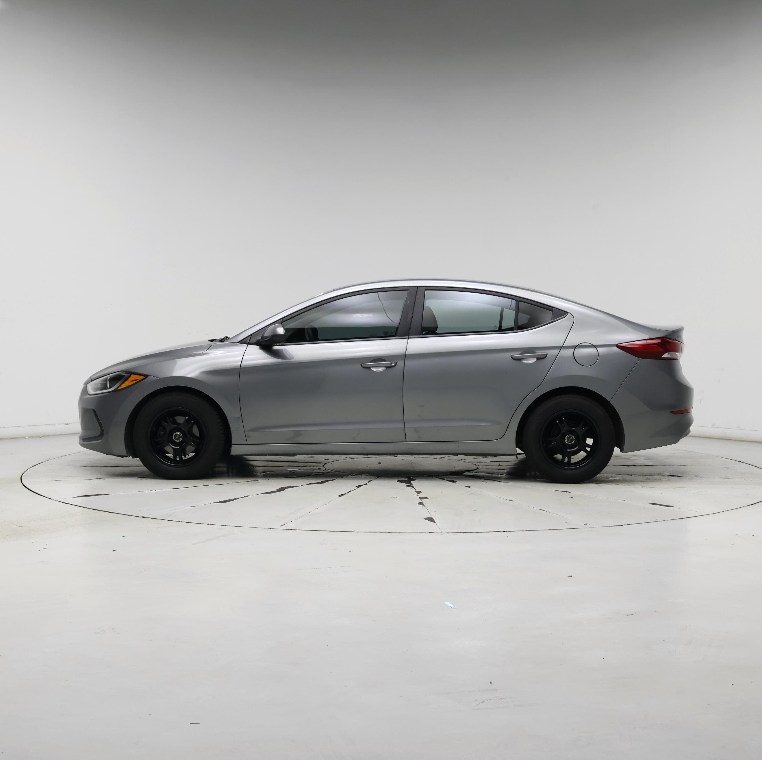 Thumbnail: 2018 Hyundai Elantra - 3