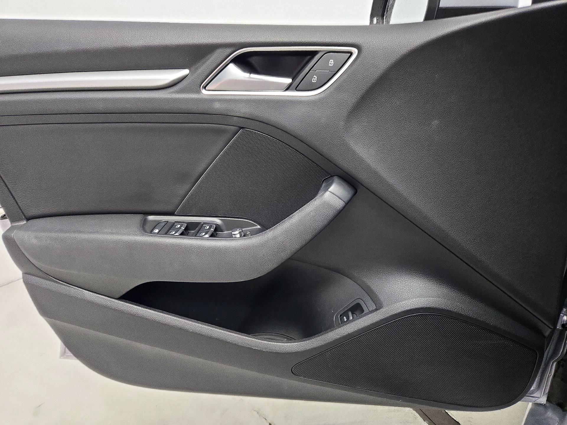 Thumbnail: 2016 Audi A3 - 12