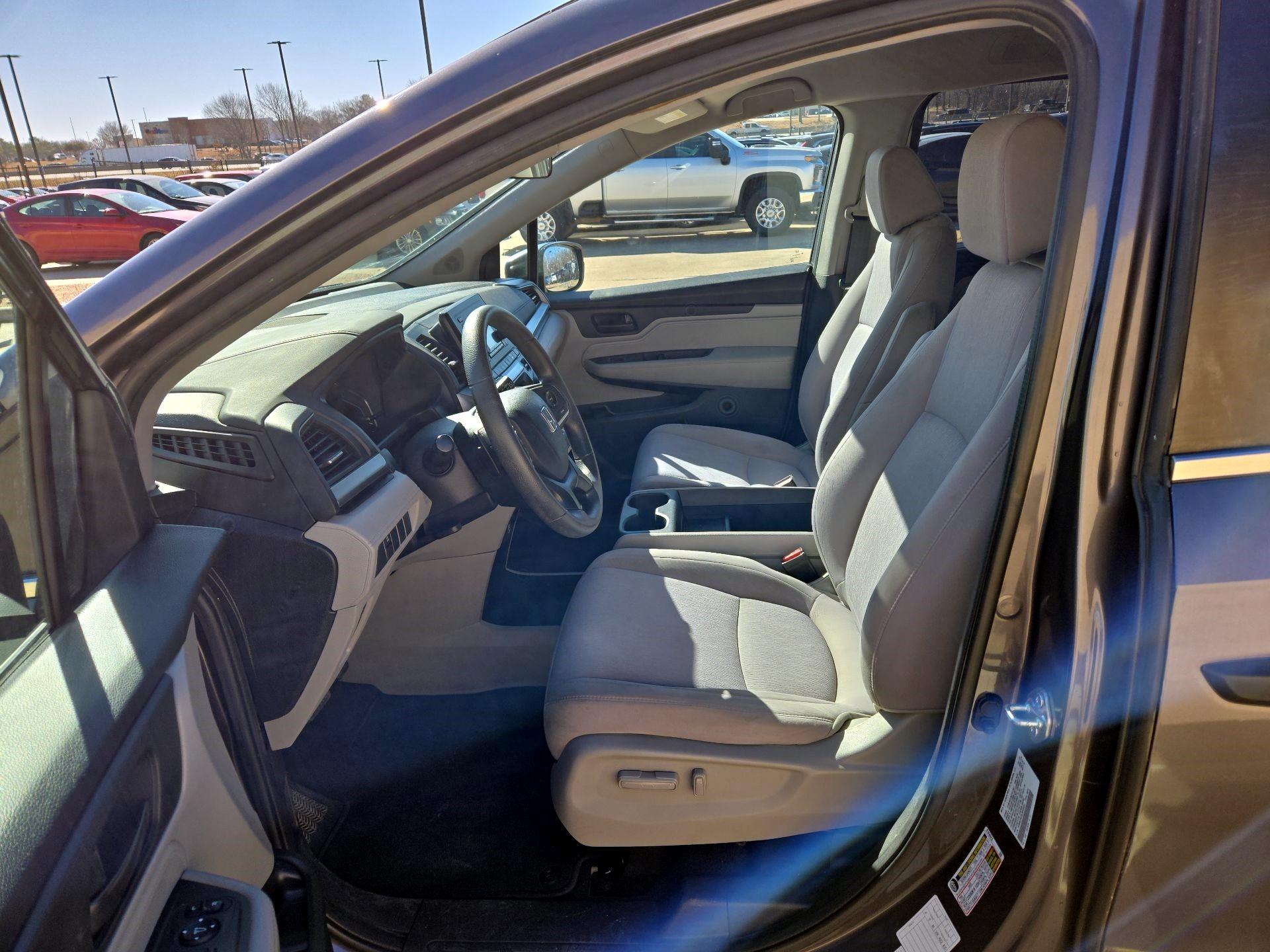 Thumbnail: 2020 Honda Odyssey - 9