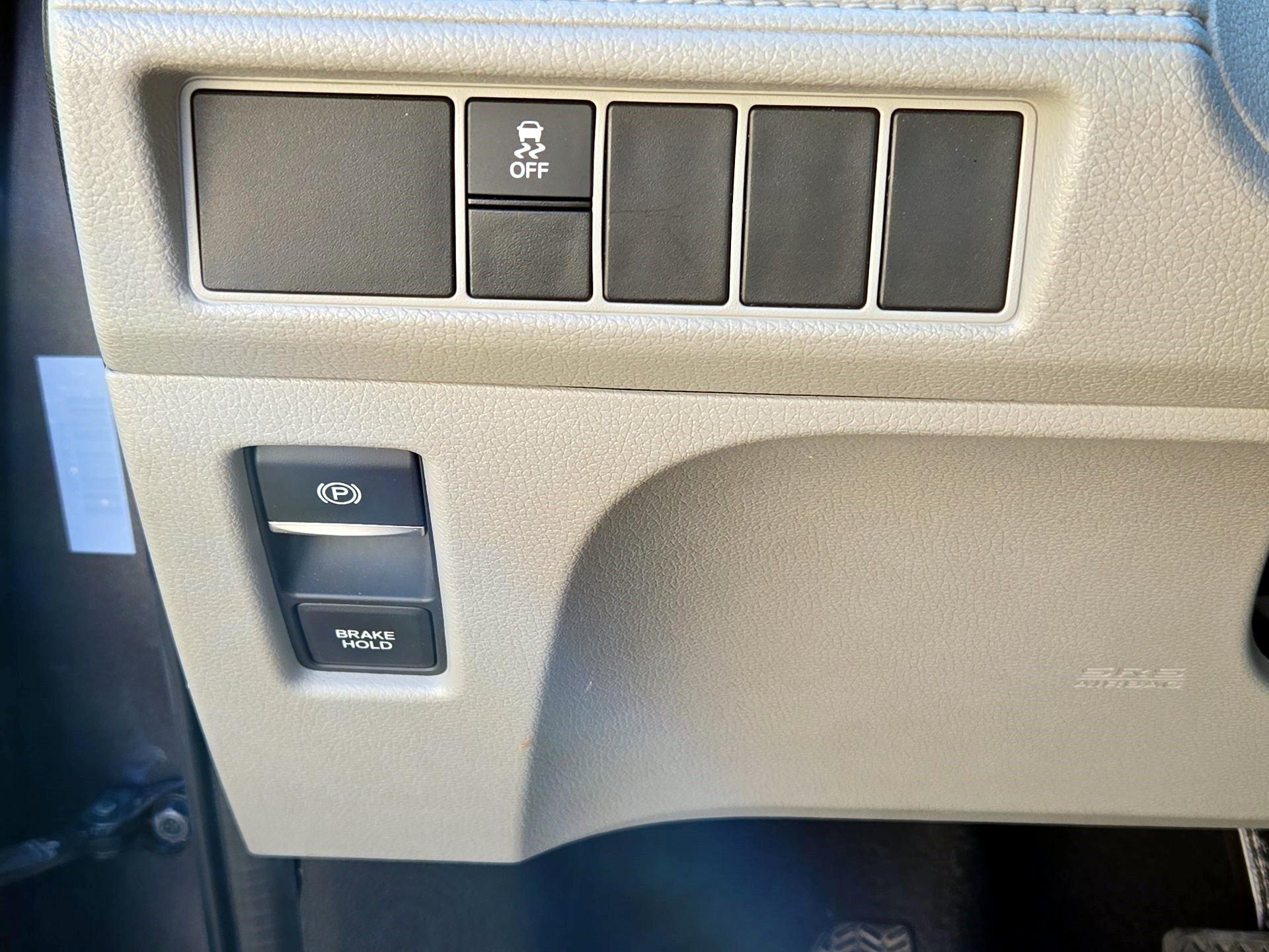 Thumbnail: 2020 Honda Odyssey - 11