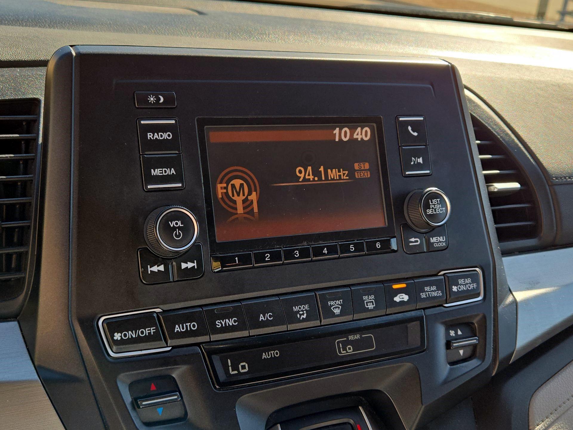 Thumbnail: 2020 Honda Odyssey - 13