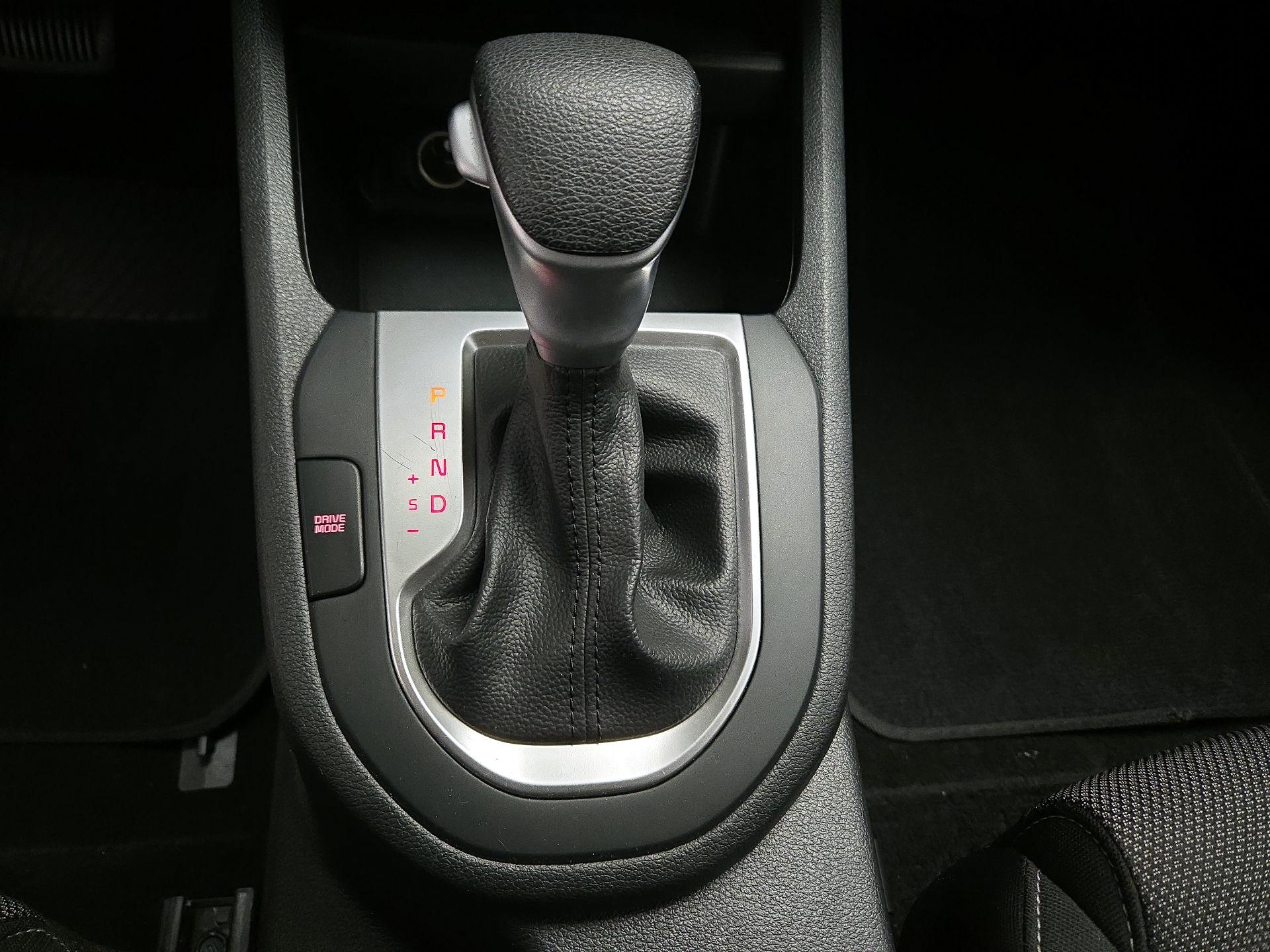 Thumbnail: 2023 Kia Forte - 16