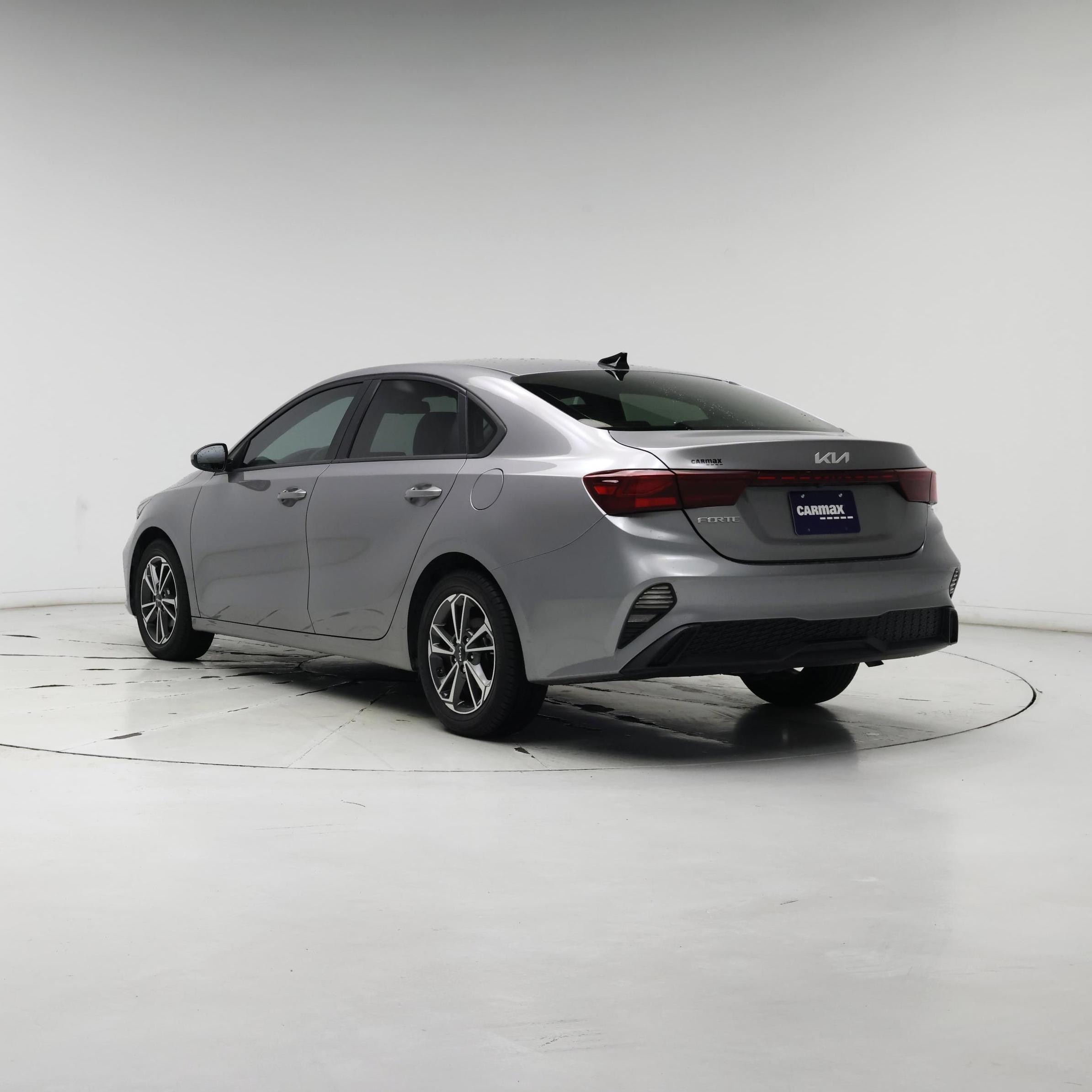 Thumbnail: 2023 Kia Forte - 2