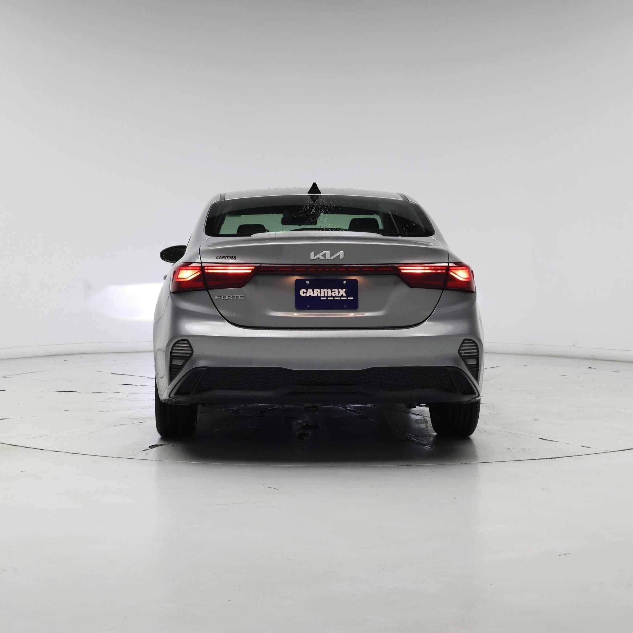 Thumbnail: 2023 Kia Forte - 6