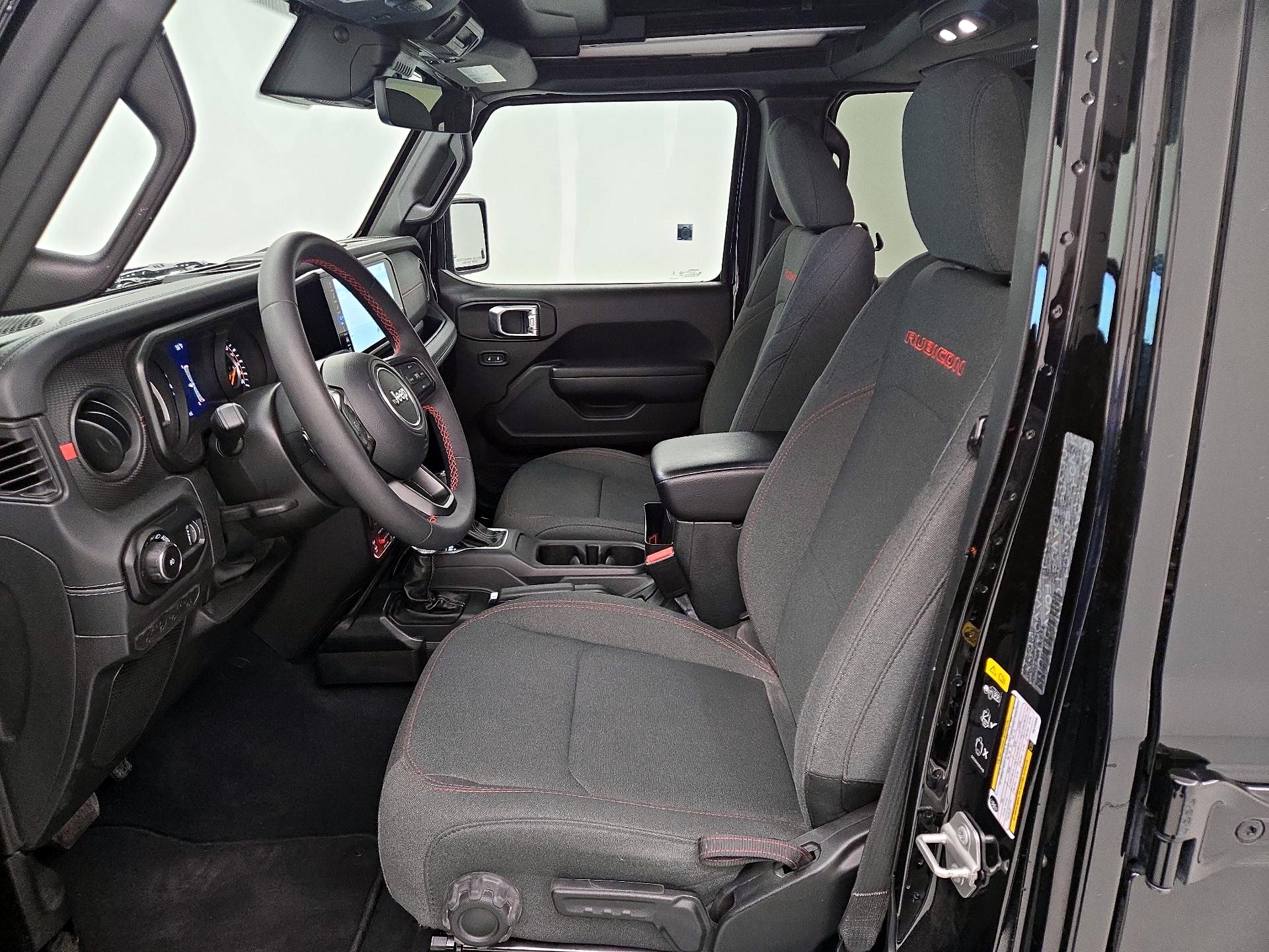 Thumbnail: 2024 Jeep Wrangler - 11